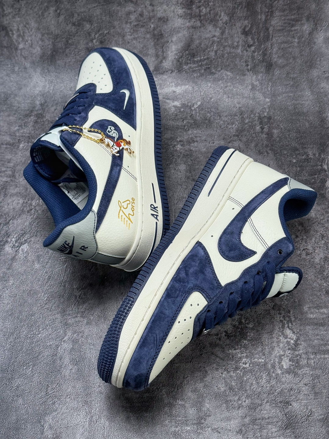 210 Nike Air Force 1 Low 07 马年限定 蓝白小勾 XD0028-013