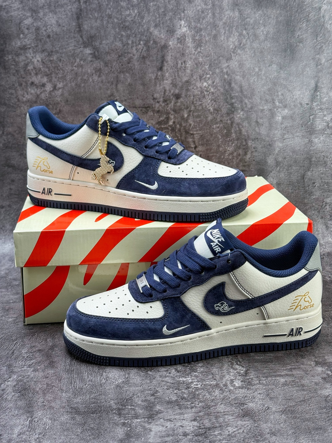 210 Nike Air Force 1 Low 07 马年限定 蓝白小勾 XD0028-013
