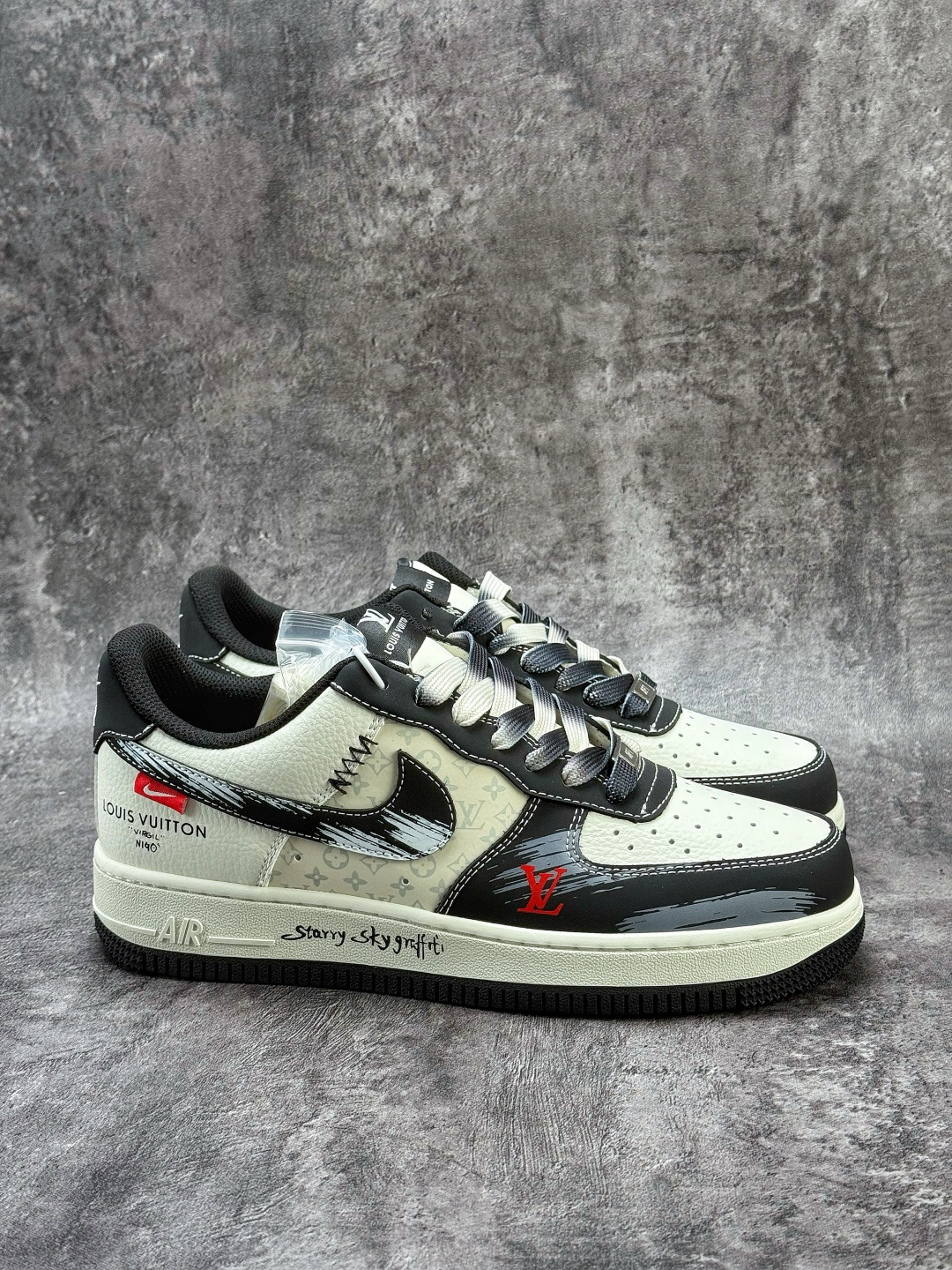 210 Nike Air Force 1 Low 07 x Louis Vuitton 黑白 KG6699-F15-Chinese UA Cheap High Quatity Brand Clothes Bags handbags Sneakers wholesale wholesaler seller from China Factory suppliers Fashion Clothing Shoes best Quality Beautiful Price 210 Nike Air Force 1 Low 07 x Louis Vuitton 黑白 KG6699-F15