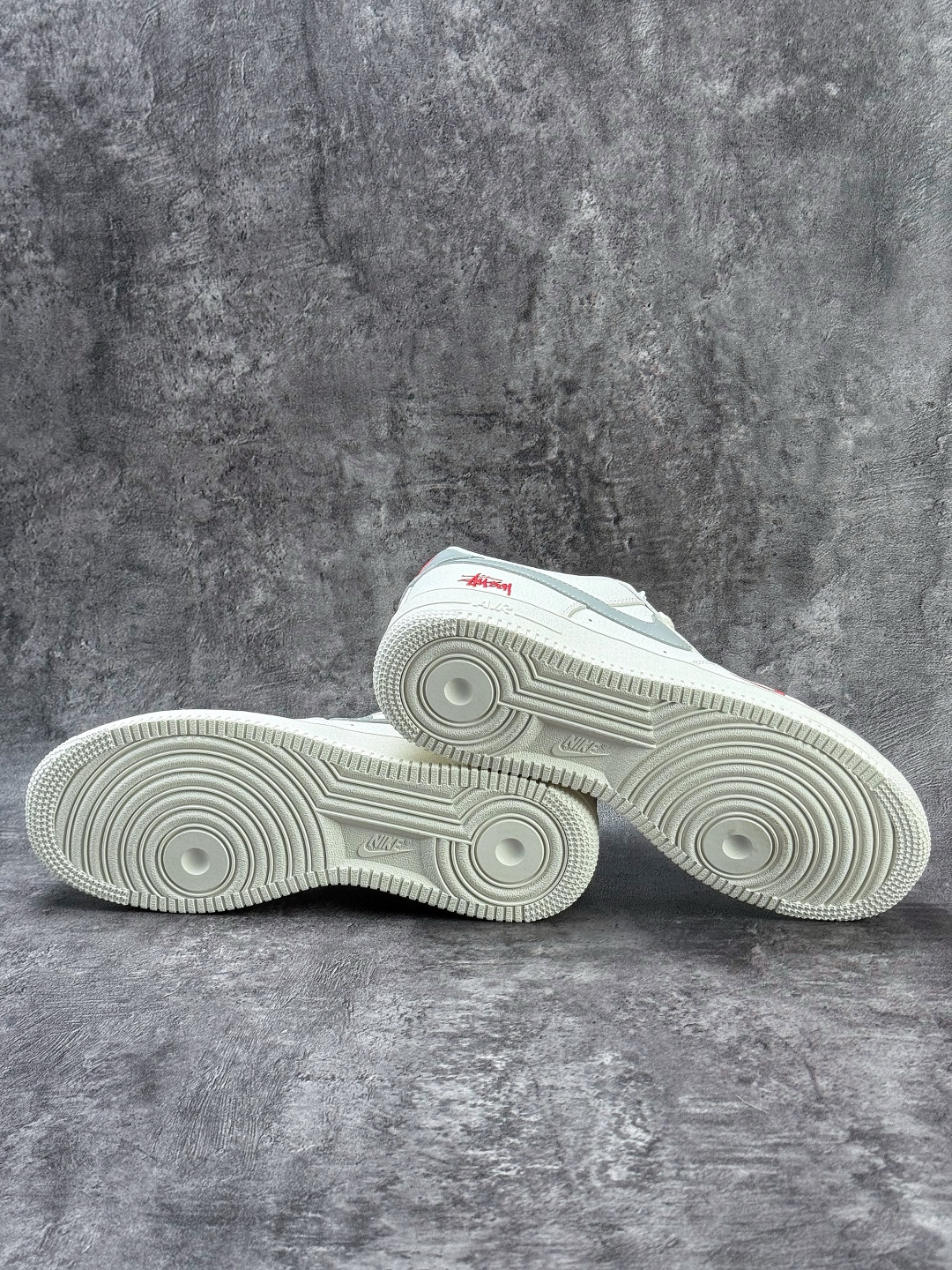 210 Nike Air Force 1 Low 07 x Stussy 白灰小勾 MM3399-803