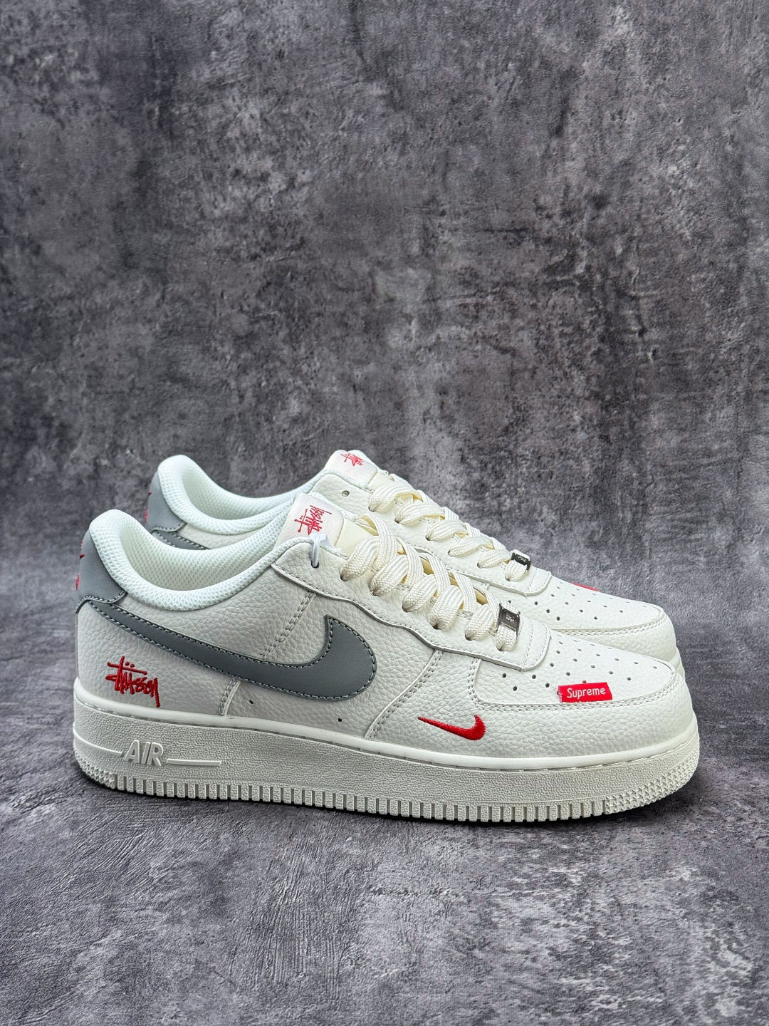 210 Nike Air Force 1 Low 07 x Stussy 白灰小勾 MM3399-803