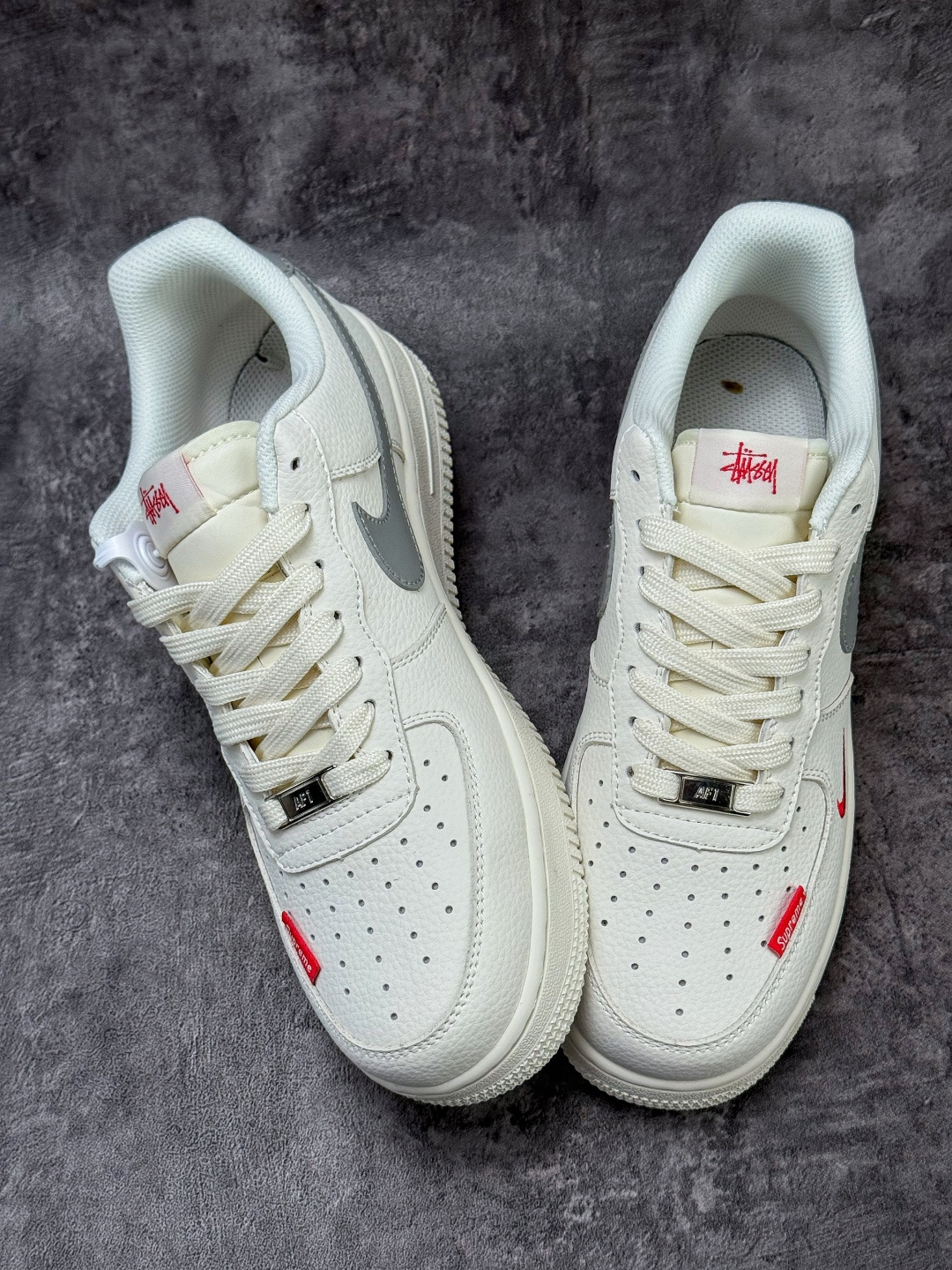 210 Nike Air Force 1 Low 07 x Stussy 白灰小勾 MM3399-803