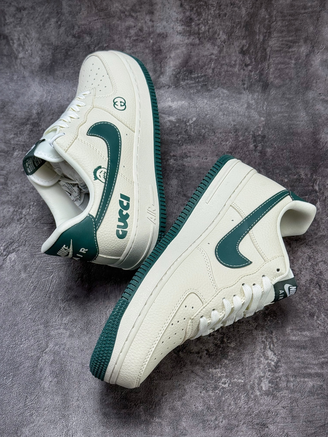 210 Nike Air Force 1 Low 07 x GUCCI 白绿 LD1999-017-Chinese UA Cheap High Quatity Brand Clothes Bags handbags Sneakers wholesale wholesaler seller from China Factory suppliers Fashion Clothing Shoes best Quality Beautiful Price 210 Nike Air Force 1 Low 07 x GUCCI 白绿 LD1999-017