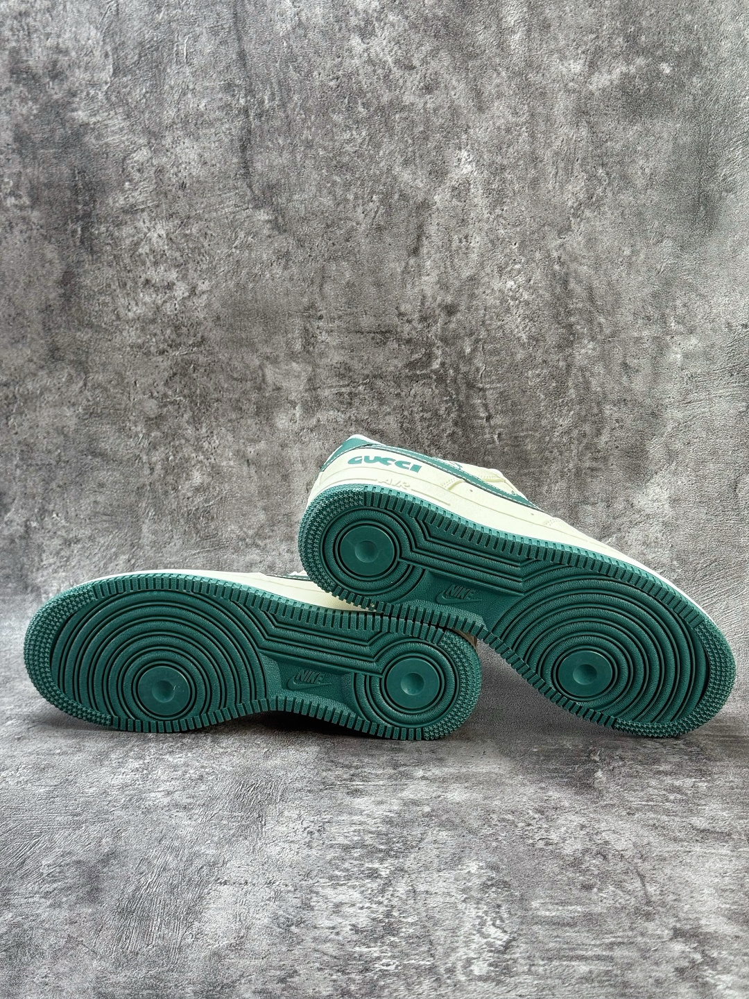 210 Nike Air Force 1 Low 07 x GUCCI 白绿 LD1999-017-Chinese UA Cheap High Quatity Brand Clothes Bags handbags Sneakers wholesale wholesaler seller from China Factory suppliers Fashion Clothing Shoes best Quality Beautiful Price 210 Nike Air Force 1 Low 07 x GUCCI 白绿 LD1999-017