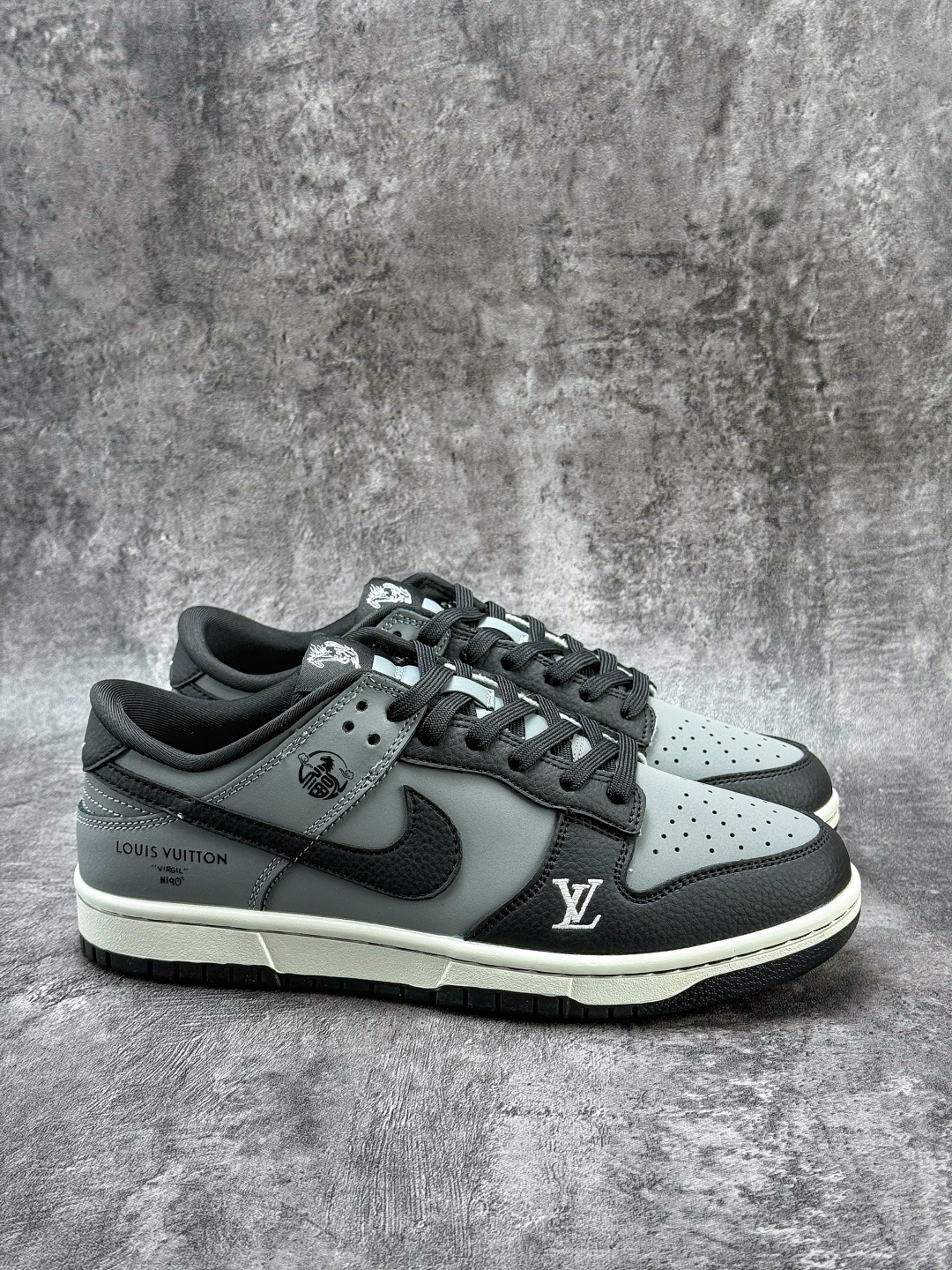 230 Nike SB Dunk Low 马年限定 x Louis Vuitton 黑灰 NH0601-481-Chinese UA Cheap High Quatity Brand Clothes Bags handbags Sneakers wholesale wholesaler seller from China Factory suppliers Fashion Clothing Shoes best Quality Beautiful Price 230 Nike SB Dunk Low 马年限定 x Louis Vuitton 黑灰 NH0601-481