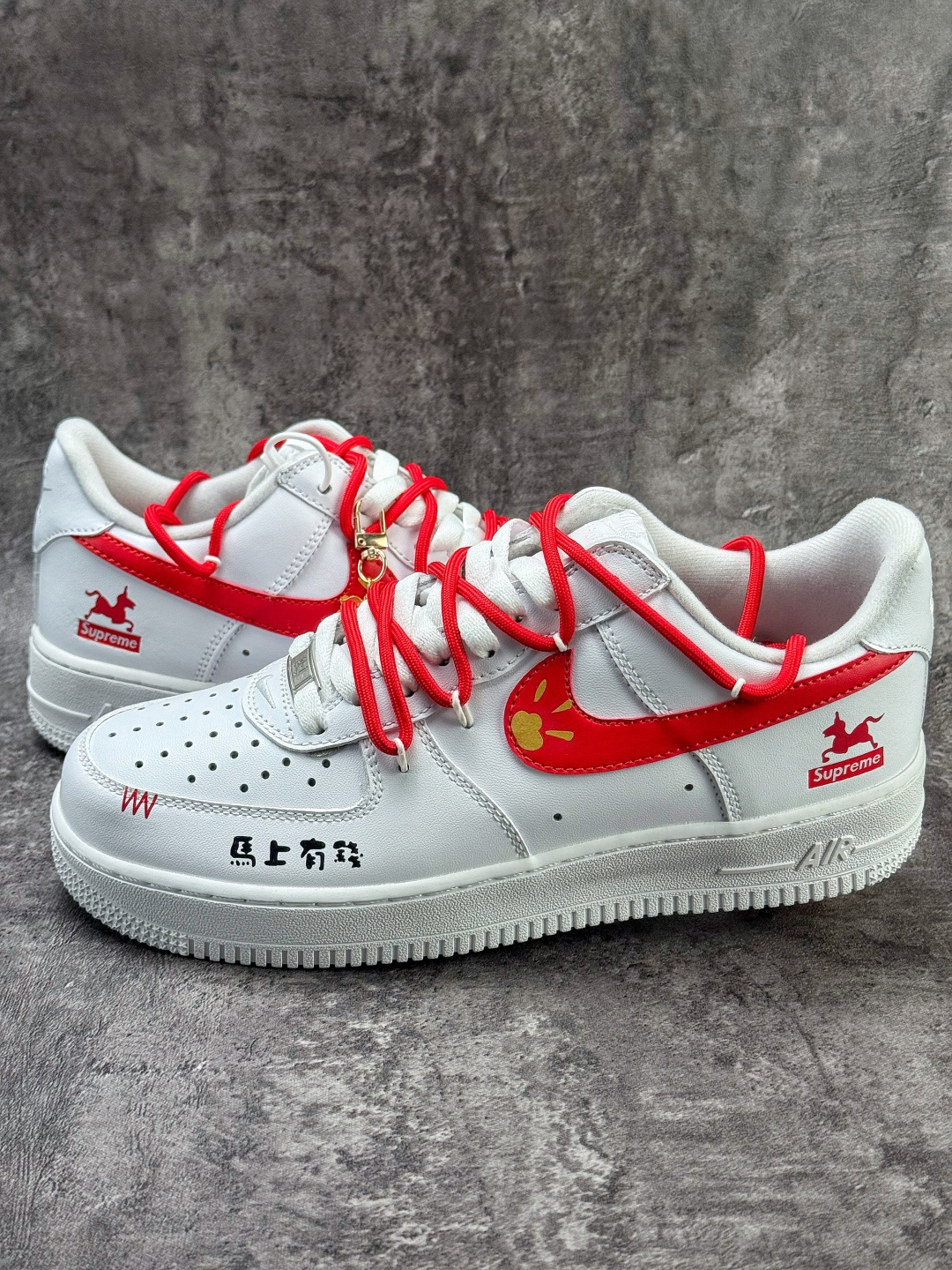 220 Nike Air Force 1 Low 07 马年限定 x Superme 白红 CZ0270-102-Chinese UA Cheap High Quatity Brand Clothes Bags handbags Sneakers wholesale wholesaler seller from China Factory suppliers Fashion Clothing Shoes best Quality Beautiful Price 220 Nike Air Force 1 Low 07 马年限定 x Superme 白红 CZ0270-102