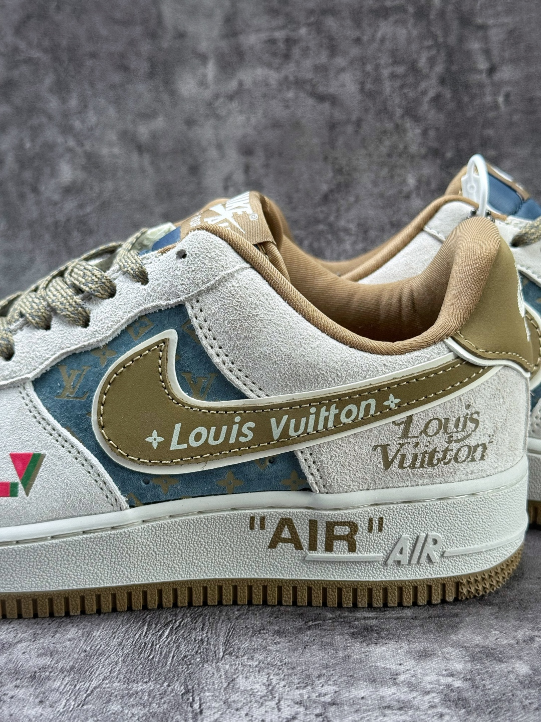 210 Nike Air Force 1 Low 07 x Louis Vuitton 灰蓝棕 DD1982-346-Chinese UA Cheap High Quatity Brand Clothes Bags handbags Sneakers wholesale wholesaler seller from China Factory suppliers Fashion Clothing Shoes best Quality Beautiful Price 210 Nike Air Force 1 Low 07 x Louis Vuitton 灰蓝棕 DD1982-346