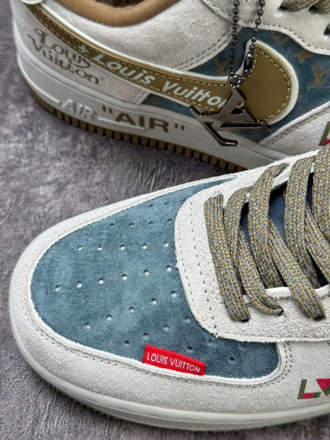 210 Nike Air Force 1 Low 07 x Louis Vuitton 灰蓝棕 DD1982-346-Chinese UA Cheap High Quatity Brand Clothes Bags handbags Sneakers wholesale wholesaler seller from China Factory suppliers Fashion Clothing Shoes best Quality Beautiful Price 210 Nike Air Force 1 Low 07 x Louis Vuitton 灰蓝棕 DD1982-346