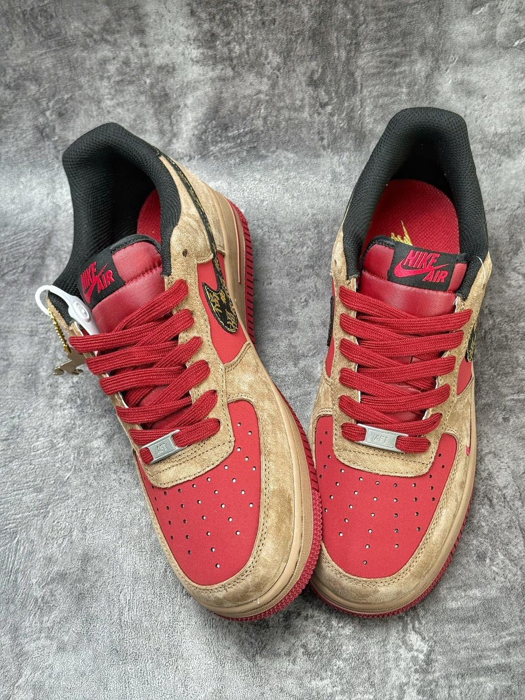 210 Nike Air Force 1 Low 07 马年限定 综红小勾 XD0028-009-Chinese UA Cheap High Quatity Brand Clothes Bags handbags Sneakers wholesale wholesaler seller from China Factory suppliers Fashion Clothing Shoes best Quality Beautiful Price 210 Nike Air Force 1 Low 07 马年限定 综红小勾 XD0028-009