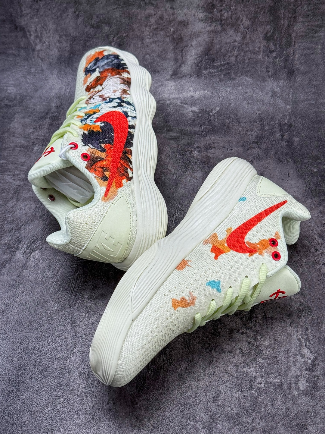 240 NIKE Hyperdunk HD2017 马年限定 897637-007-Chinese UA Cheap High Quatity Brand Clothes Bags handbags Sneakers wholesale wholesaler seller from China Factory suppliers Fashion Clothing Shoes best Quality Beautiful Price 240 NIKE Hyperdunk HD2017 马年限定 897637-007