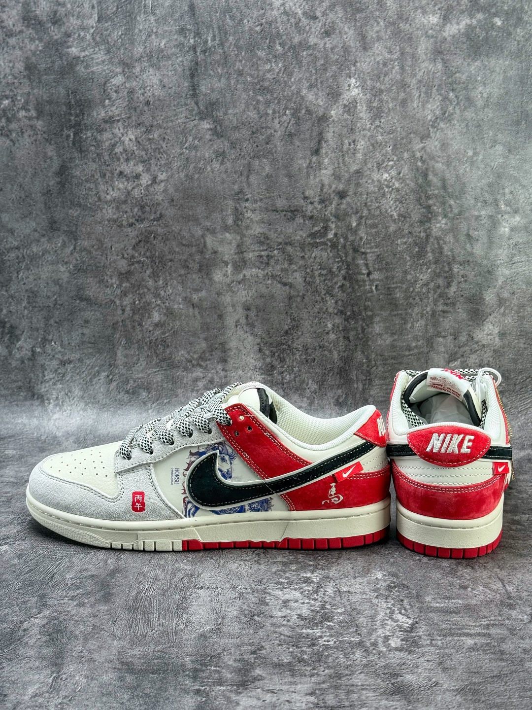 220 Nike SB Dunk Low 马年限定 灰白红满天星 YX5066-410-Chinese UA Cheap High Quatity Brand Clothes Bags handbags Sneakers wholesale wholesaler seller from China Factory suppliers Fashion Clothing Shoes best Quality Beautiful Price 220 Nike SB Dunk Low 马年限定 灰白红满天星 YX5066-410