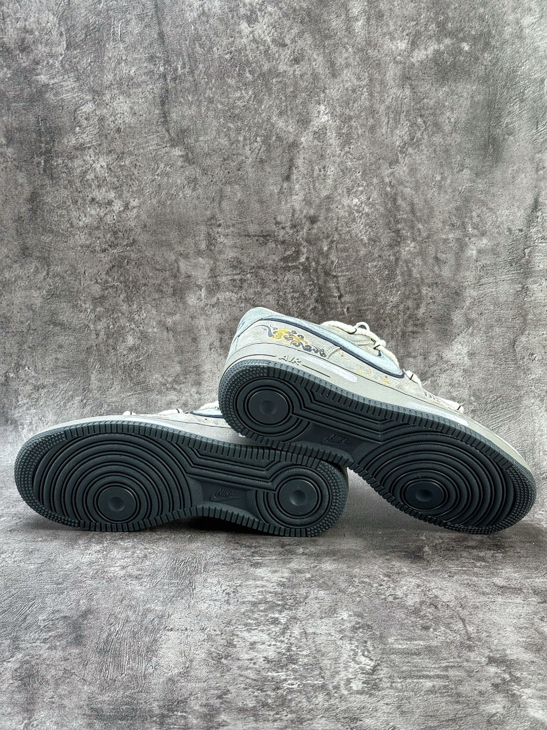 220 Nike Air Force 1 Low 07 棕灰 CD1221-680