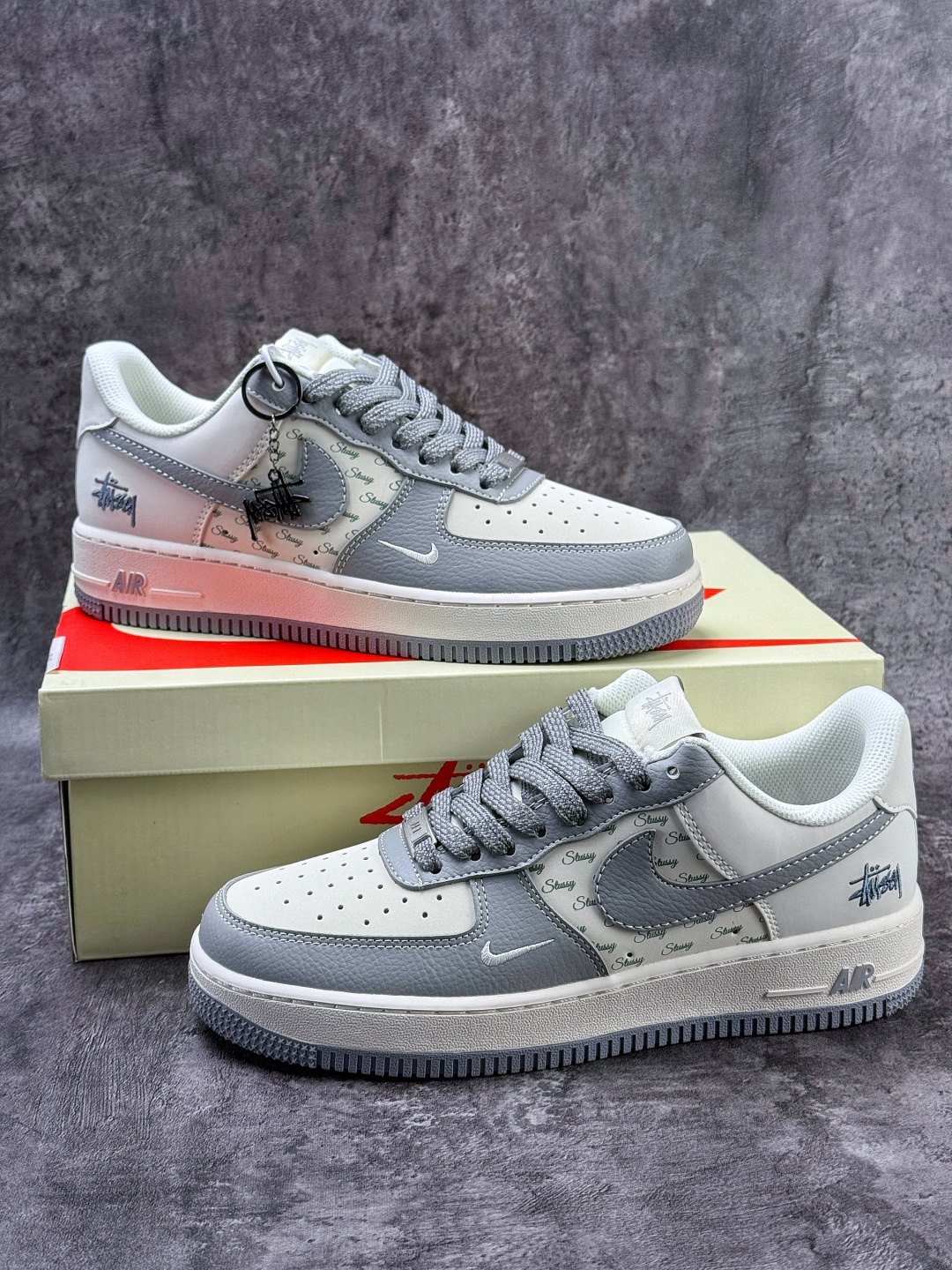 210 Nike Air Force 1 Low 07 x Stussy 灰白小勾满天星 HH7518-082