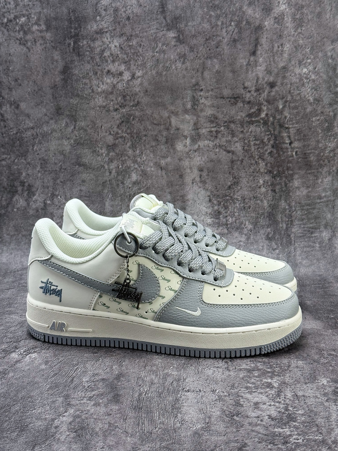 210 Nike Air Force 1 Low 07 x Stussy 灰白小勾满天星 HH7518-082