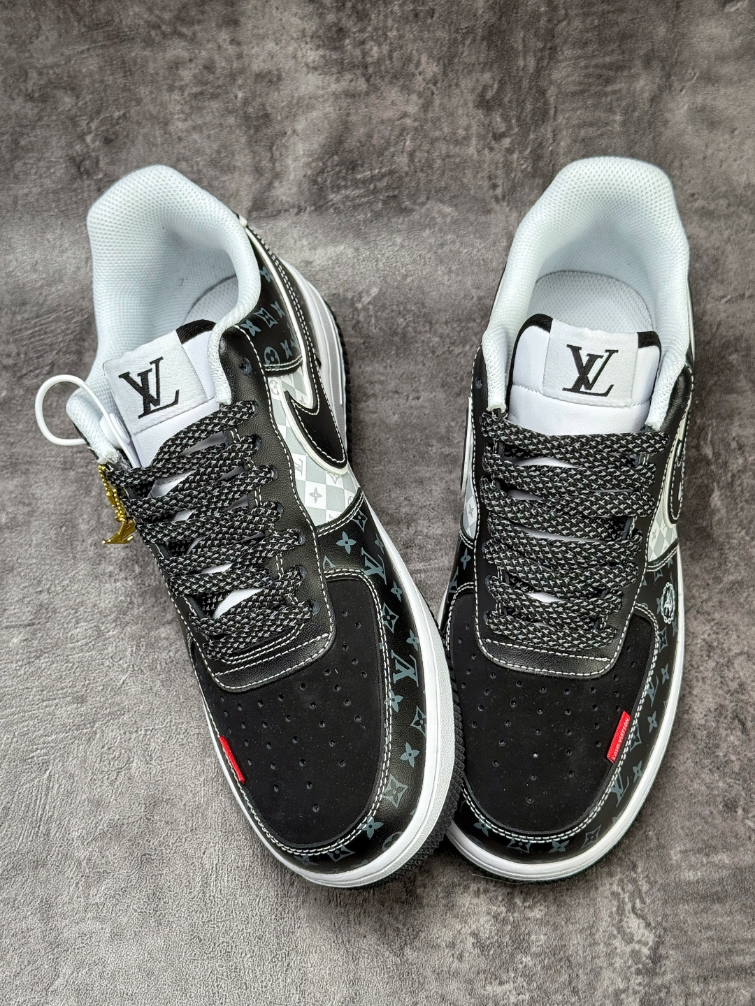 210 Nike Air Force 1 Low 07 x Louis Vuitton 黑白满天星 LV2288-004