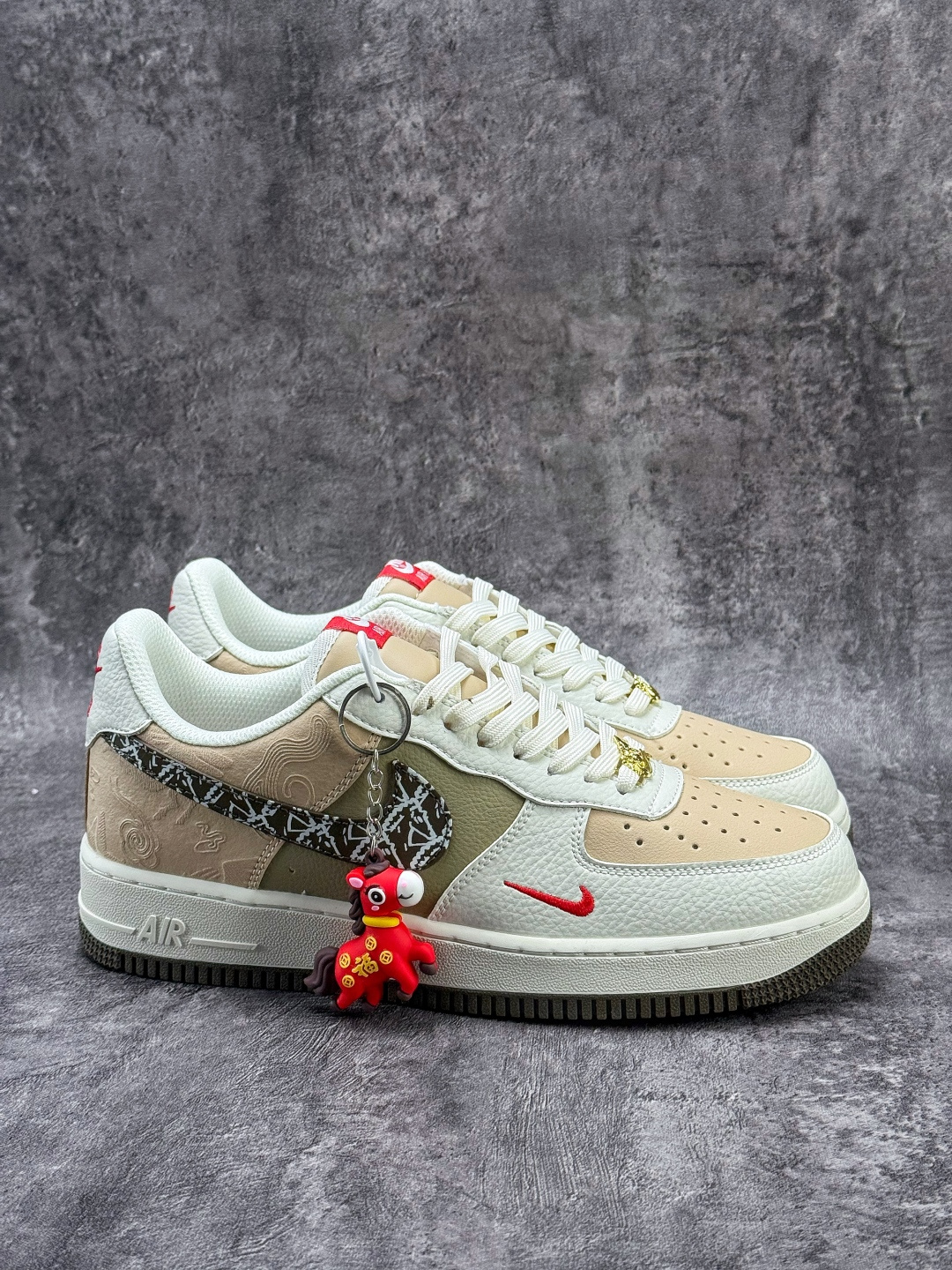 210 Nike Air Force 1 Low 07 马年限定 白棕绿小勾 NH0601-537-Chinese UA Cheap High Quatity Brand Clothes Bags handbags Sneakers wholesale wholesaler seller from China Factory suppliers Fashion Clothing Shoes best Quality Beautiful Price 210 Nike Air Force 1 Low 07 马年限定 白棕绿小勾 NH0601-537