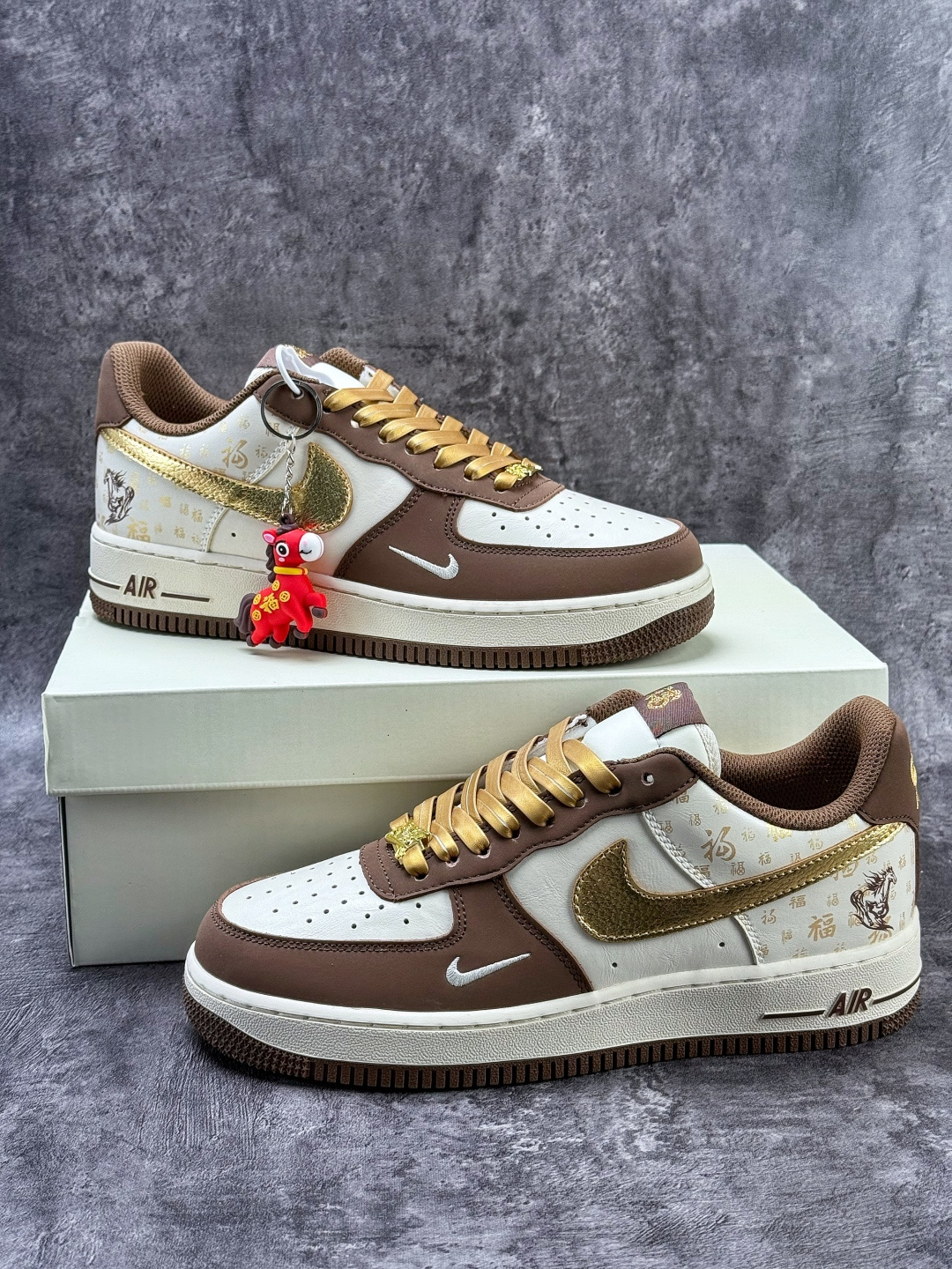 210 Nike Air Force 1 Low 07 马年限定 棕白小勾 IQ1119-011-Chinese UA Cheap High Quatity Brand Clothes Bags handbags Sneakers wholesale wholesaler seller from China Factory suppliers Fashion Clothing Shoes best Quality Beautiful Price 210 Nike Air Force 1 Low 07 马年限定 棕白小勾 IQ1119-011