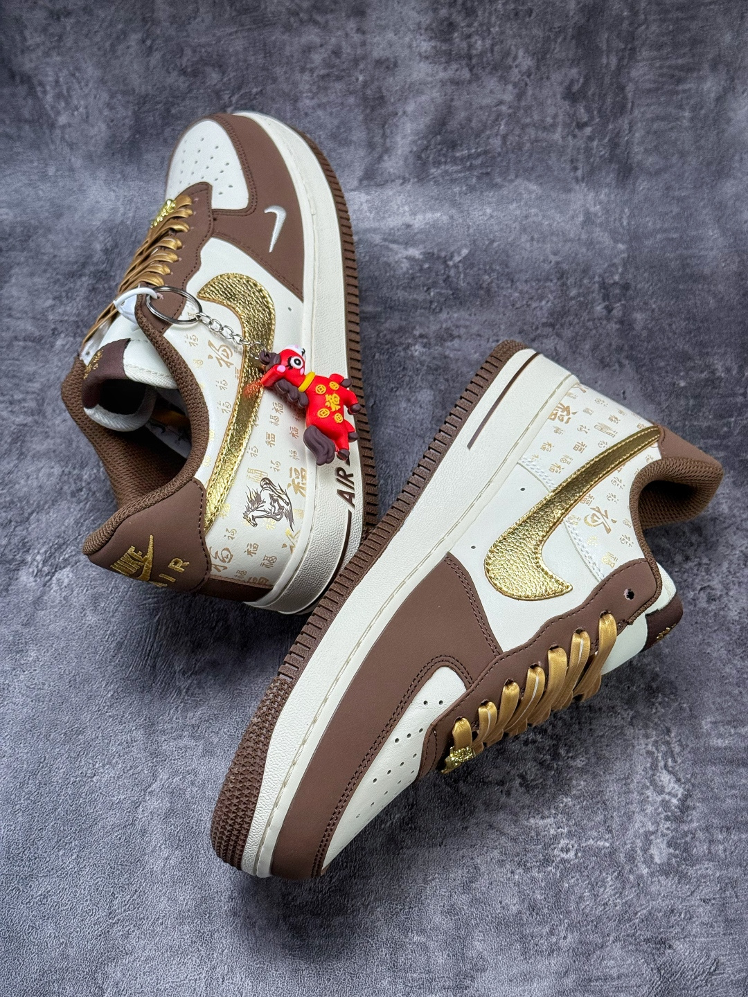 210 Nike Air Force 1 Low 07 马年限定 棕白小勾 IQ1119-011-Chinese UA Cheap High Quatity Brand Clothes Bags handbags Sneakers wholesale wholesaler seller from China Factory suppliers Fashion Clothing Shoes best Quality Beautiful Price 210 Nike Air Force 1 Low 07 马年限定 棕白小勾 IQ1119-011