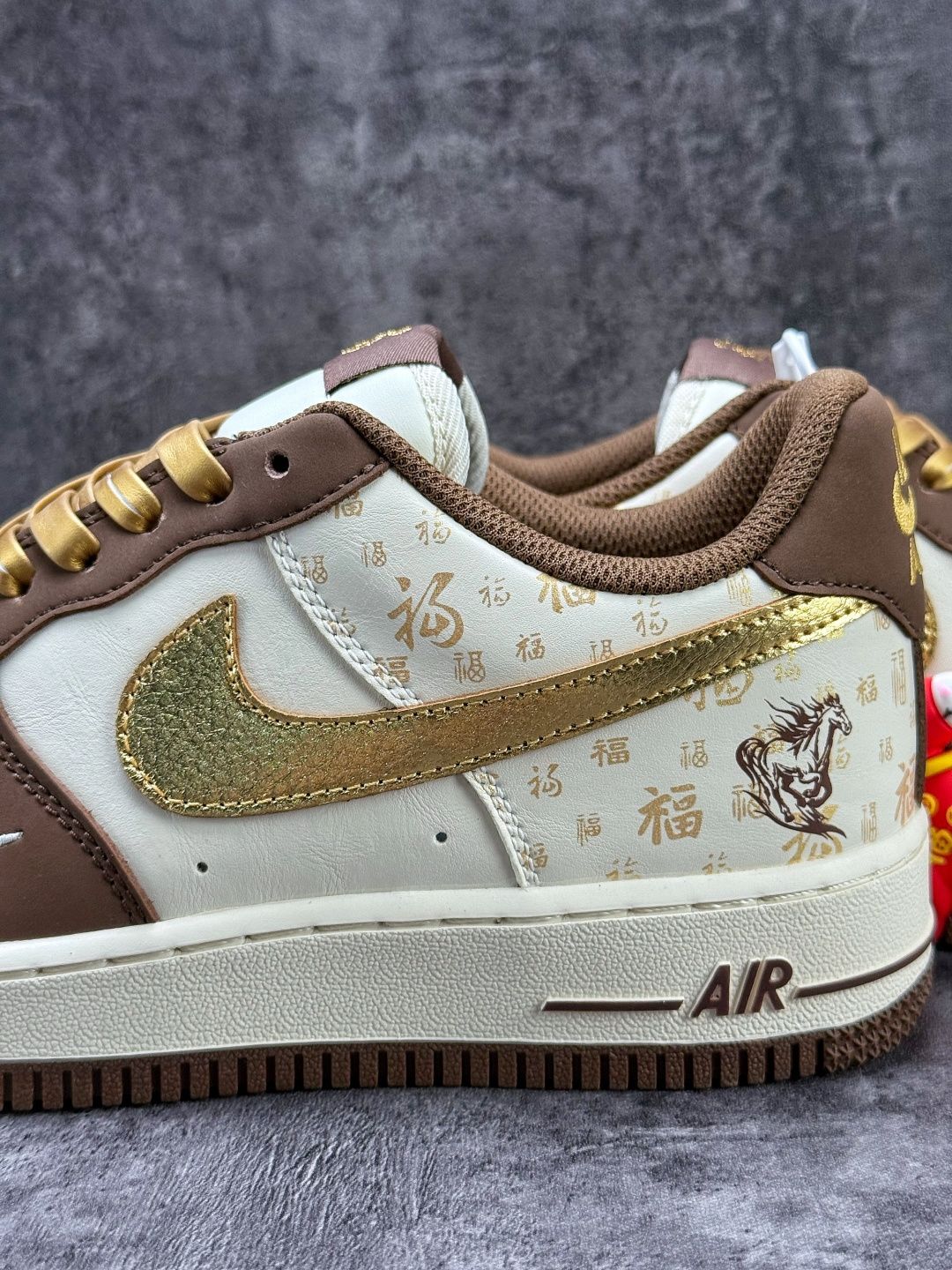210 Nike Air Force 1 Low 07 马年限定 棕白小勾 IQ1119-011-Chinese UA Cheap High Quatity Brand Clothes Bags handbags Sneakers wholesale wholesaler seller from China Factory suppliers Fashion Clothing Shoes best Quality Beautiful Price 210 Nike Air Force 1 Low 07 马年限定 棕白小勾 IQ1119-011