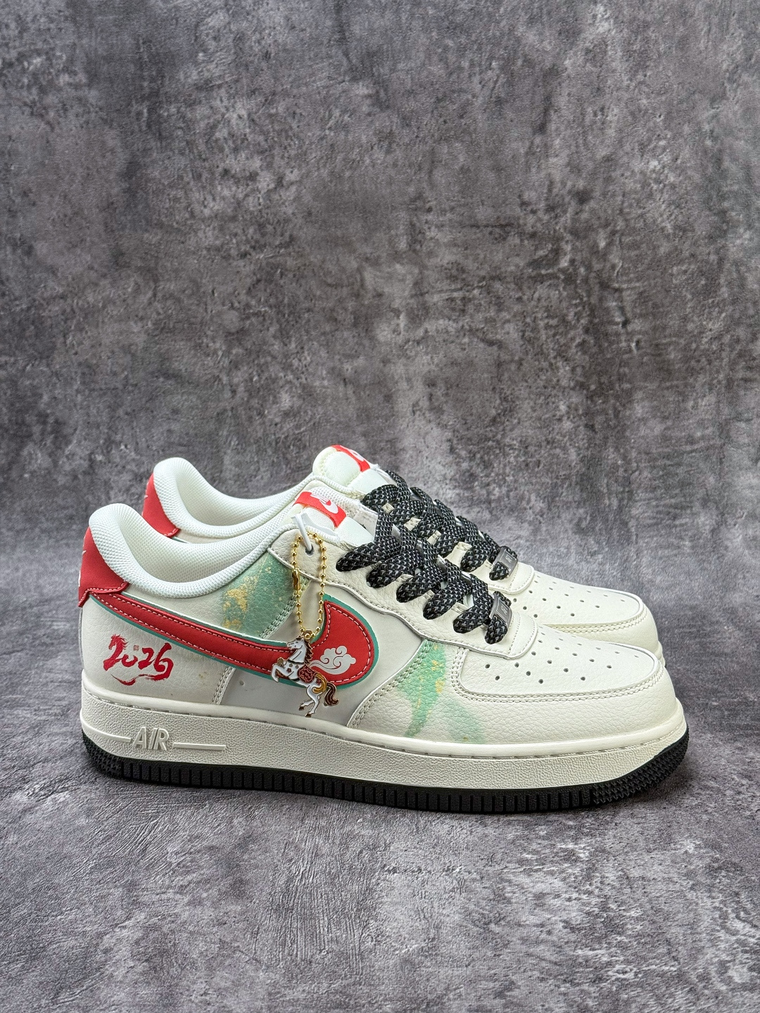 210 Nike Air Force 1 Low 07 马年限定 白红满天星 XT6998-108-Chinese UA Cheap High Quatity Brand Clothes Bags handbags Sneakers wholesale wholesaler seller from China Factory suppliers Fashion Clothing Shoes best Quality Beautiful Price 210 Nike Air Force 1 Low 07 马年限定 白红满天星 XT6998-108