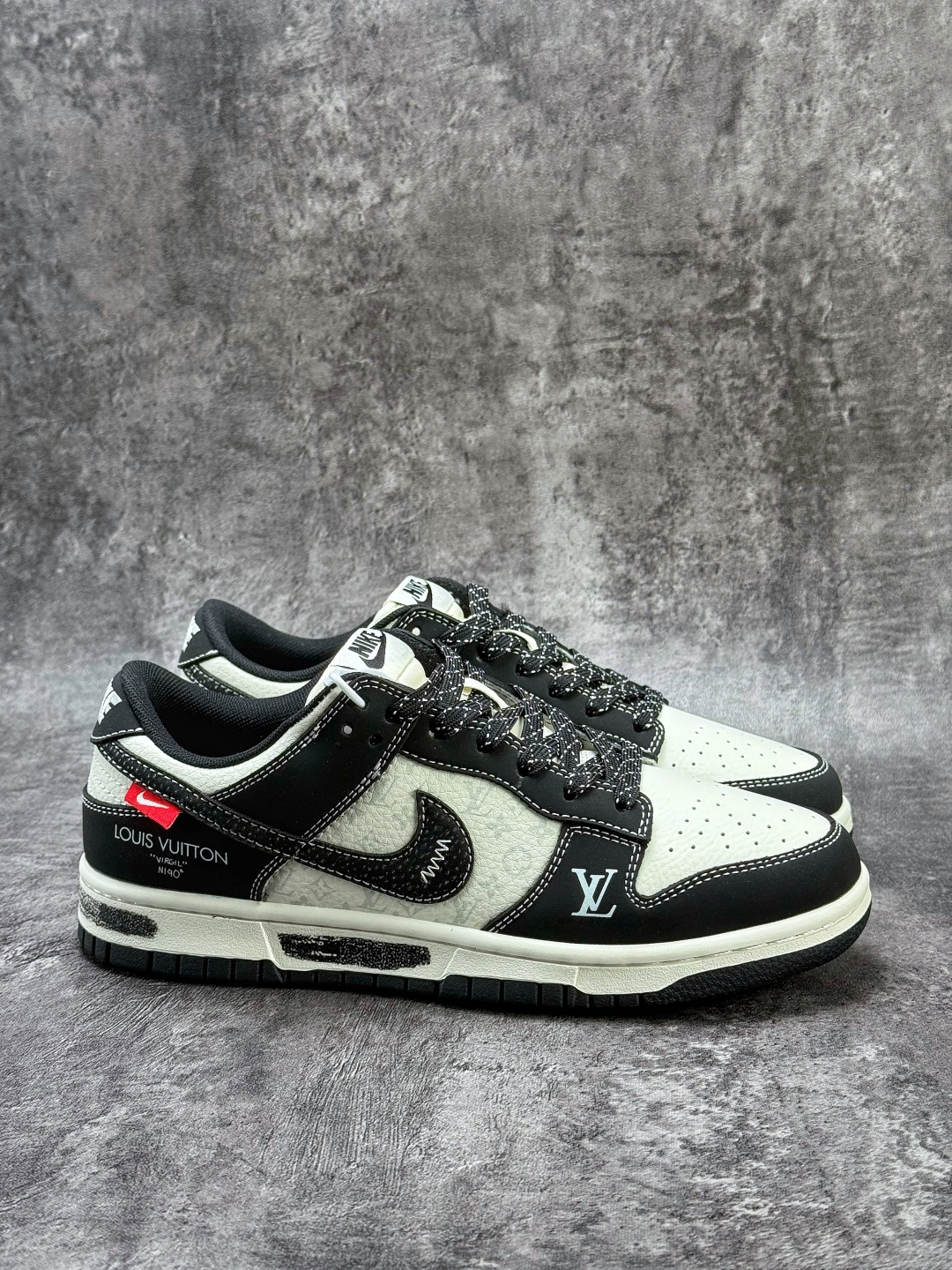 220 Nike SB Dunk Low x Louis Vuitton 黑白满天星 KG6699-F59-Chinese UA Cheap High Quatity Brand Clothes Bags handbags Sneakers wholesale wholesaler seller from China Factory suppliers Fashion Clothing Shoes best Quality Beautiful Price 220 Nike SB Dunk Low x Louis Vuitton 黑白满天星 KG6699-F59