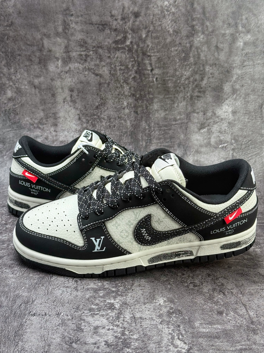 220 Nike SB Dunk Low x Louis Vuitton 黑白满天星 KG6699-F59-Chinese UA Cheap High Quatity Brand Clothes Bags handbags Sneakers wholesale wholesaler seller from China Factory suppliers Fashion Clothing Shoes best Quality Beautiful Price 220 Nike SB Dunk Low x Louis Vuitton 黑白满天星 KG6699-F59
