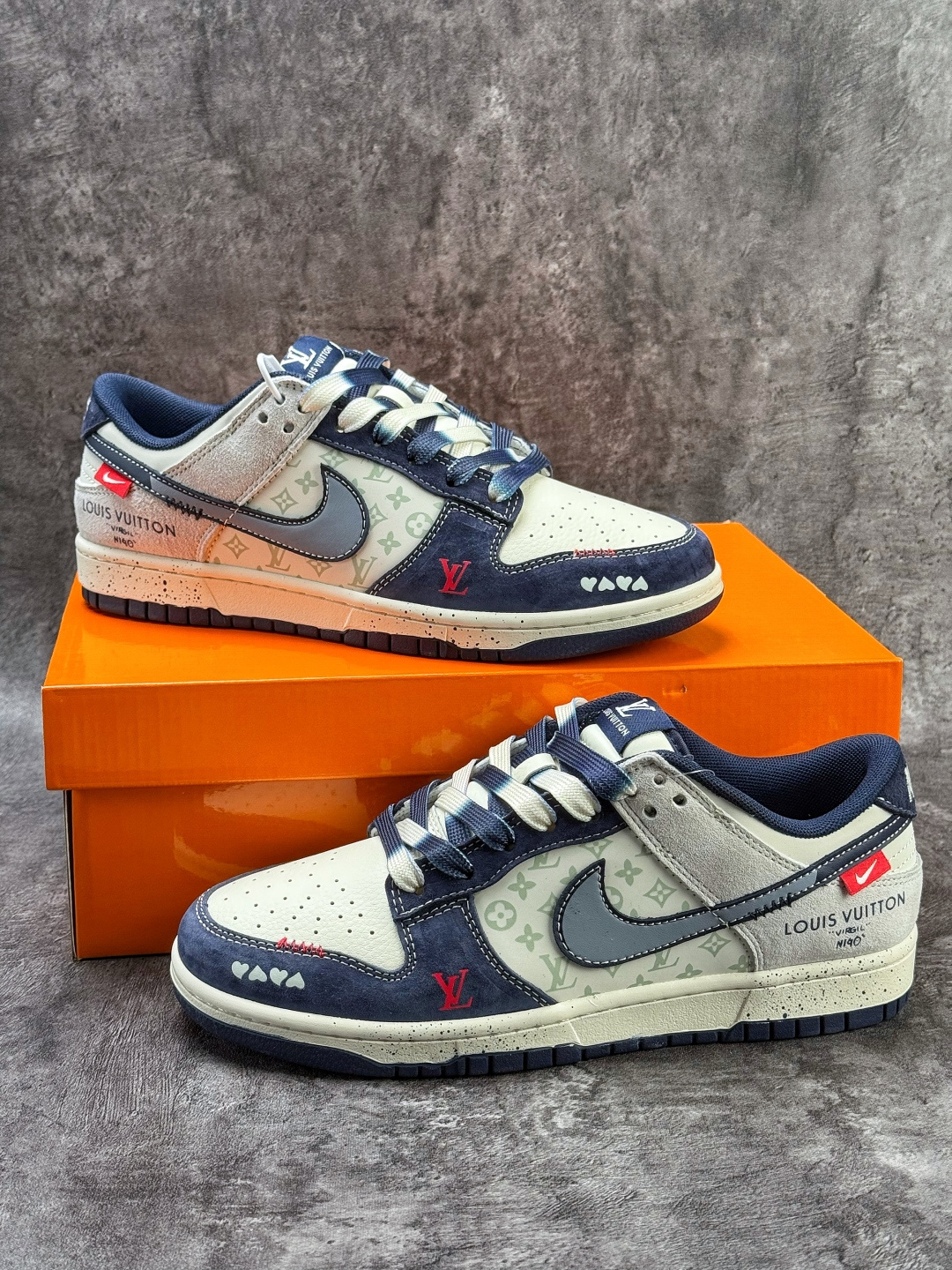 220 Nike SB Dunk Low x Louis Vuitton 蓝白 YX5066-409-Chinese UA Cheap High Quatity Brand Clothes Bags handbags Sneakers wholesale wholesaler seller from China Factory suppliers Fashion Clothing Shoes best Quality Beautiful Price 220 Nike SB Dunk Low x Louis Vuitton 蓝白 YX5066-409