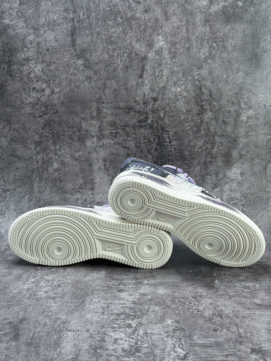 220 Nike Air Force 1 Low 07 紫白 FJ7740-190-Chinese UA Cheap High Quatity Brand Clothes Bags handbags Sneakers wholesale wholesaler seller from China Factory suppliers Fashion Clothing Shoes best Quality Beautiful Price 220 Nike Air Force 1 Low 07 紫白 FJ7740-190