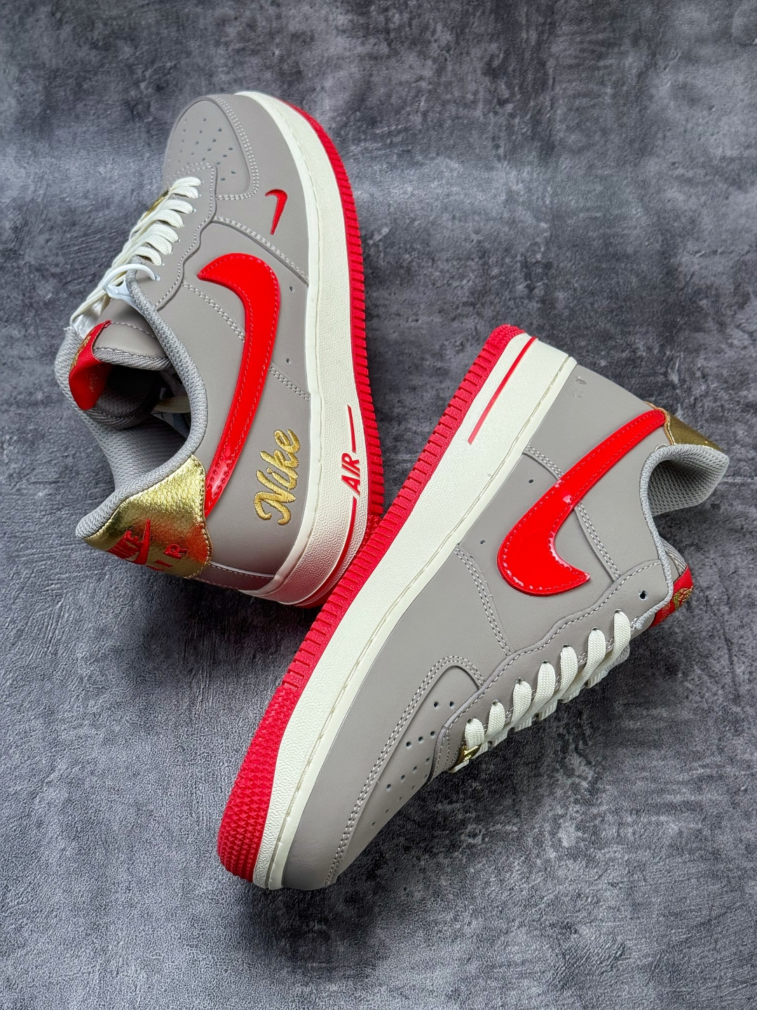 210 Nike Air Force 1 Low 07 灰红小勾 NH0601-527-Chinese UA Cheap High Quatity Brand Clothes Bags handbags Sneakers wholesale wholesaler seller from China Factory suppliers Fashion Clothing Shoes best Quality Beautiful Price 210 Nike Air Force 1 Low 07 灰红小勾 NH0601-527