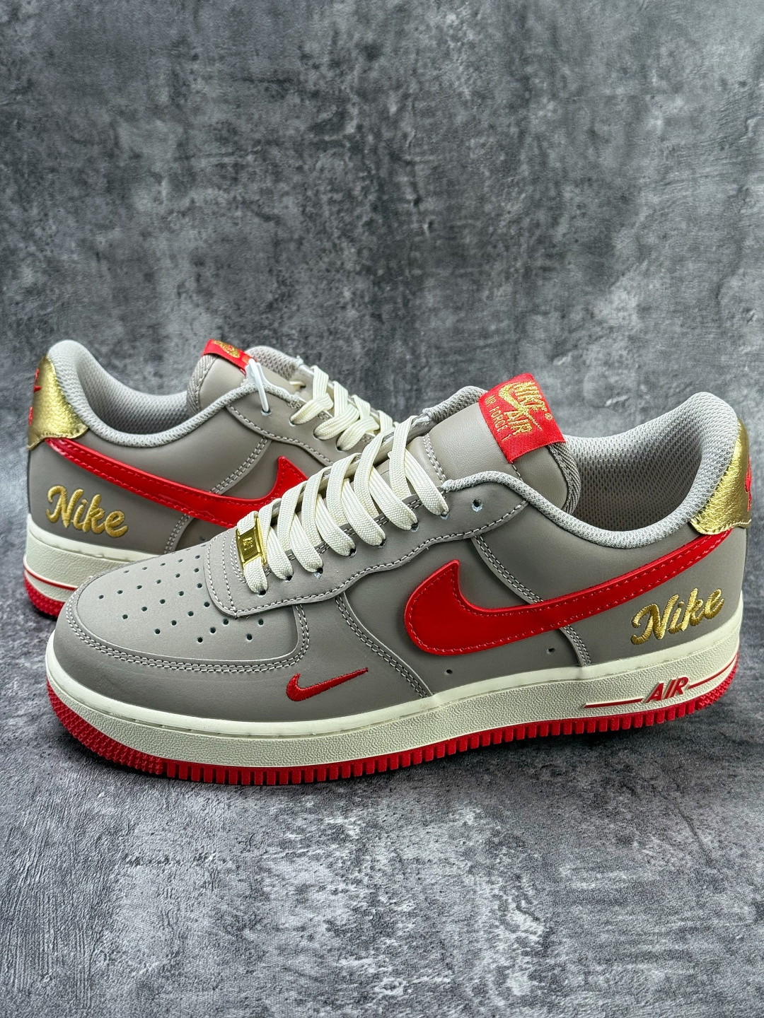 210 Nike Air Force 1 Low 07 灰红小勾 NH0601-527-Chinese UA Cheap High Quatity Brand Clothes Bags handbags Sneakers wholesale wholesaler seller from China Factory suppliers Fashion Clothing Shoes best Quality Beautiful Price 210 Nike Air Force 1 Low 07 灰红小勾 NH0601-527