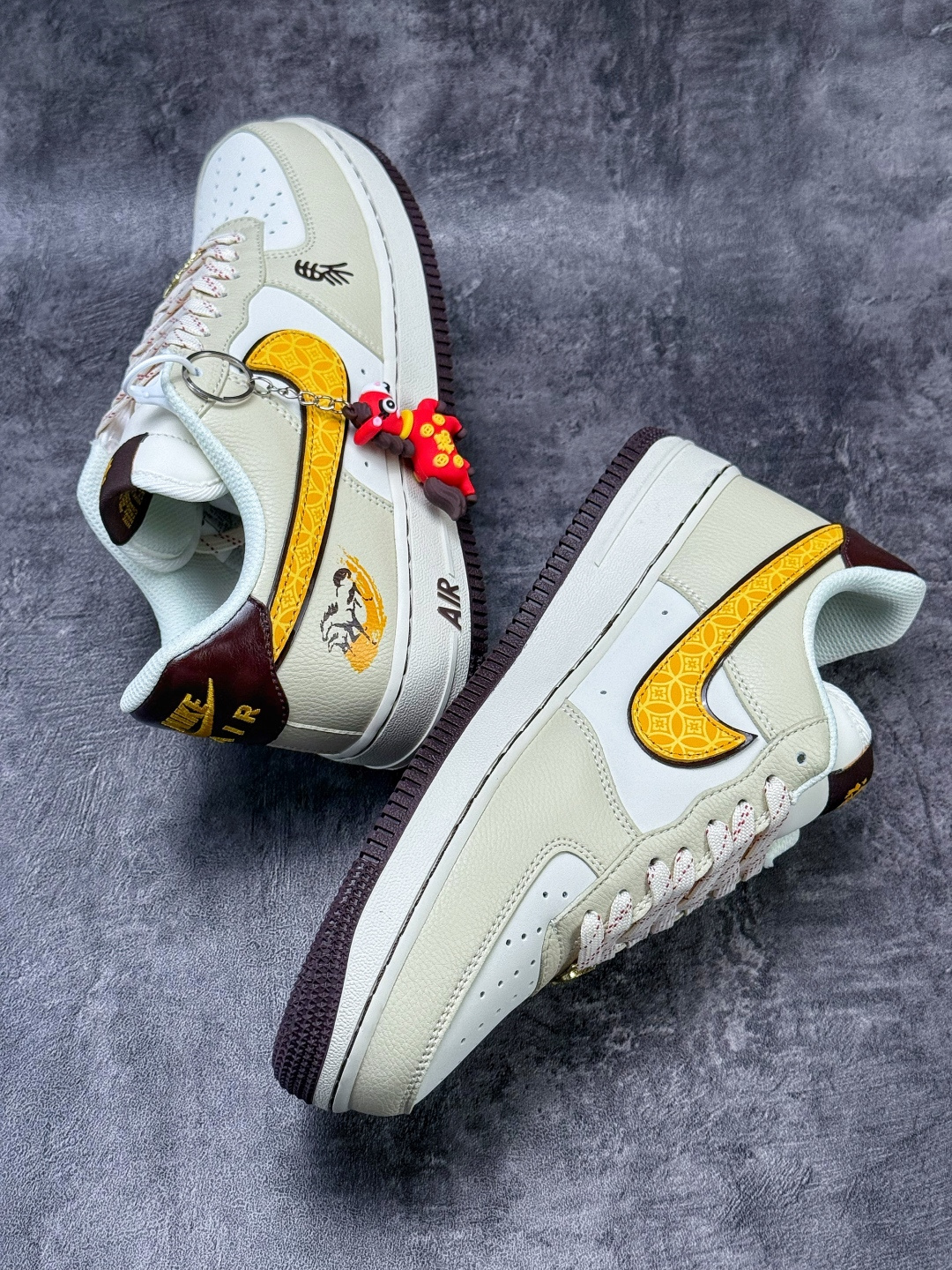 Nike Air Force 1 Low 07 马年限定 米白黄满天星 NH0601-504-Chinese wholesaler seller Clothes Bags handbags wholesale Shoes High Quatity wholesaler seller Cheap Sneakers from China Factory Chinese suppliers china wholesale clothing wholesaler seller Nike Air Force 1 Low 07 马年限定 米白黄满天星 NH0601-504
