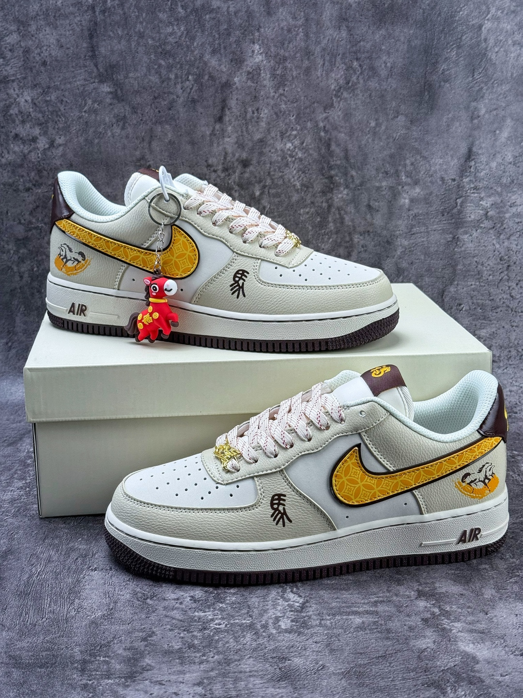 Nike Air Force 1 Low 07 马年限定 米白黄满天星 NH0601-504-Chinese wholesaler seller Clothes Bags handbags wholesale Shoes High Quatity wholesaler seller Cheap Sneakers from China Factory Chinese suppliers china wholesale clothing wholesaler seller Nike Air Force 1 Low 07 马年限定 米白黄满天星 NH0601-504