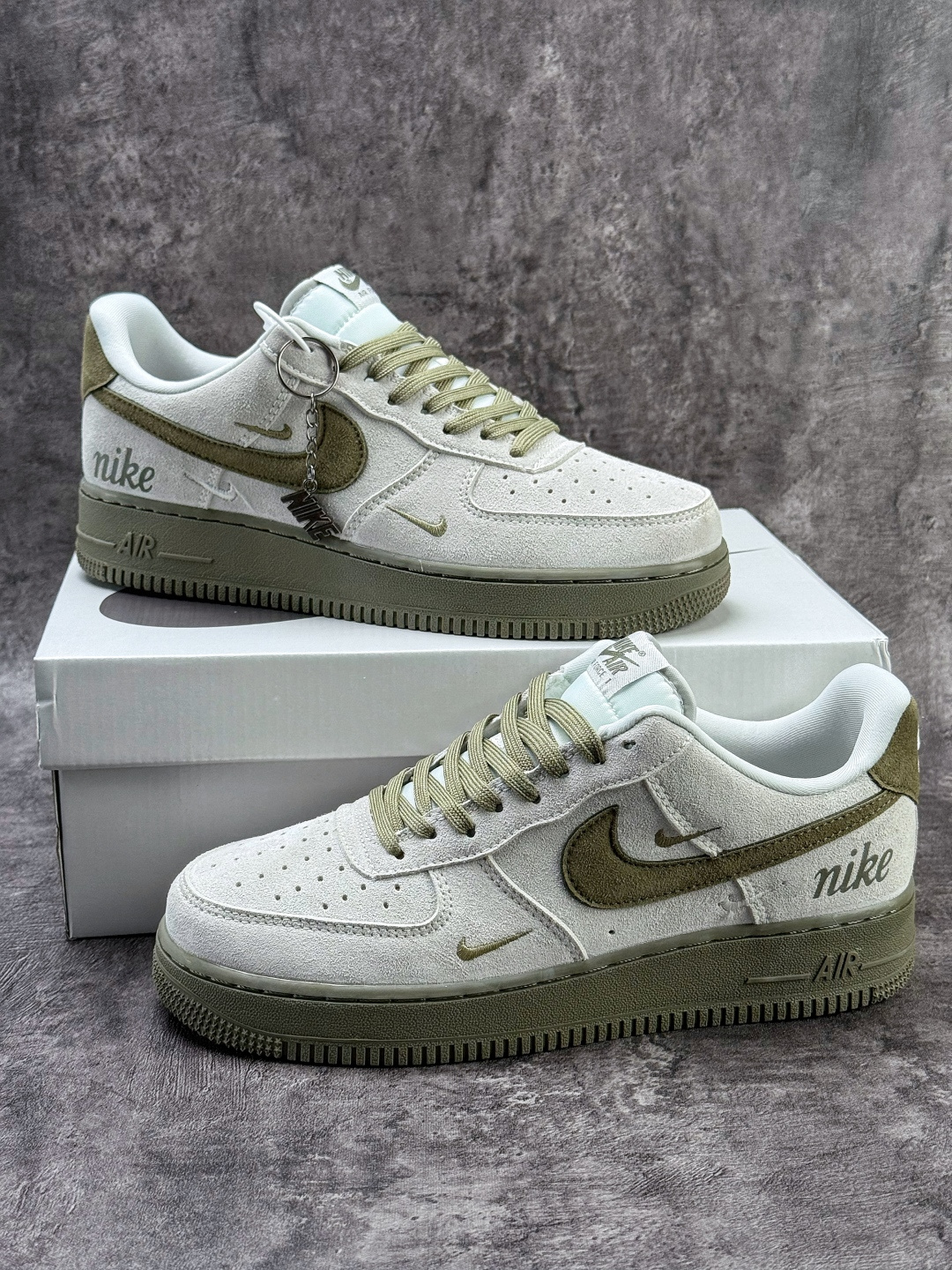 Nike Air Force 1 Low 07 灰绿三小勾 DF0188-122-Chinese wholesaler seller Clothes Bags handbags wholesale Shoes High Quatity wholesaler seller Cheap Sneakers from China Factory Chinese suppliers china wholesale clothing wholesaler seller Nike Air Force 1 Low 07 灰绿三小勾 DF0188-122
