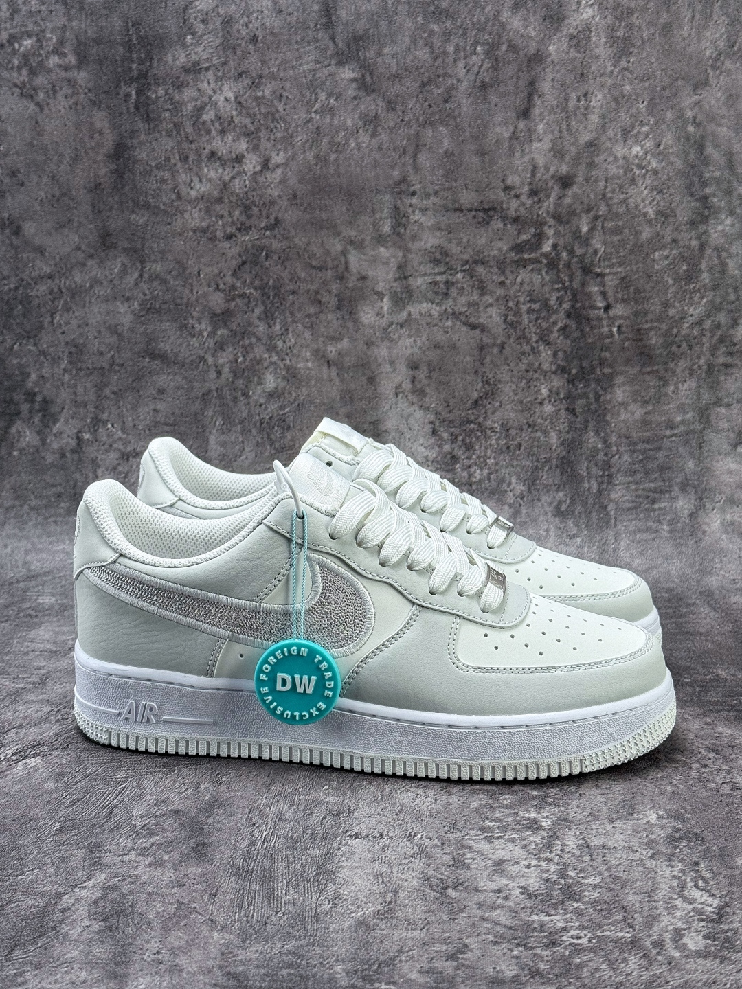 Nike Air Force 1 Low 07 灰白 IB6842-100-Chinese wholesaler seller Clothes Bags handbags wholesale Shoes High Quatity wholesaler seller Cheap Sneakers from China Factory Chinese suppliers china wholesale clothing wholesaler seller Nike Air Force 1 Low 07 灰白 IB6842-100
