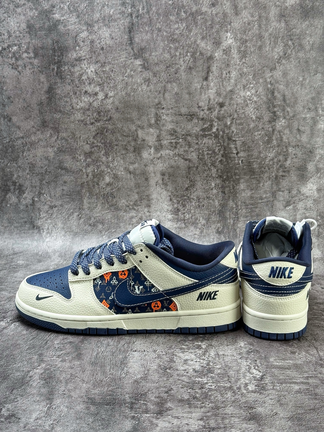 230 Nike SB Dunk Low x Louis Vuitton 白蓝小勾满天星 MN1688-104-Chinese UA Cheap High Quatity Brand Clothes Bags handbags Sneakers wholesale wholesaler seller from China Factory suppliers Fashion Clothing Shoes best Quality Beautiful Price 230 Nike SB Dunk Low x Louis Vuitton 白蓝小勾满天星 MN1688-104
