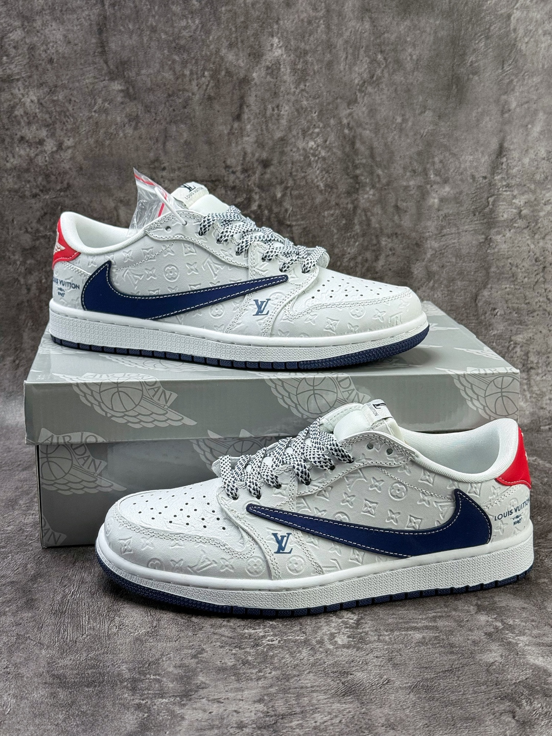 Travis Scott x Nike Air Jordan 1 Low x Louis Vuitton Air Jordan 1 Low 反转白蓝满印满天星倒钩 LD2028-062-Chinese wholesaler seller Clothes Bags handbags wholesale Shoes High Quatity wholesaler seller Cheap Sneakers from China Factory Chinese suppliers china wholesale clothing wholesaler seller Travis Scott x Nike Air Jordan 1 Low x Louis Vuitton Air Jordan 1 Low 反转白蓝满印满天星倒钩 LD2028-062