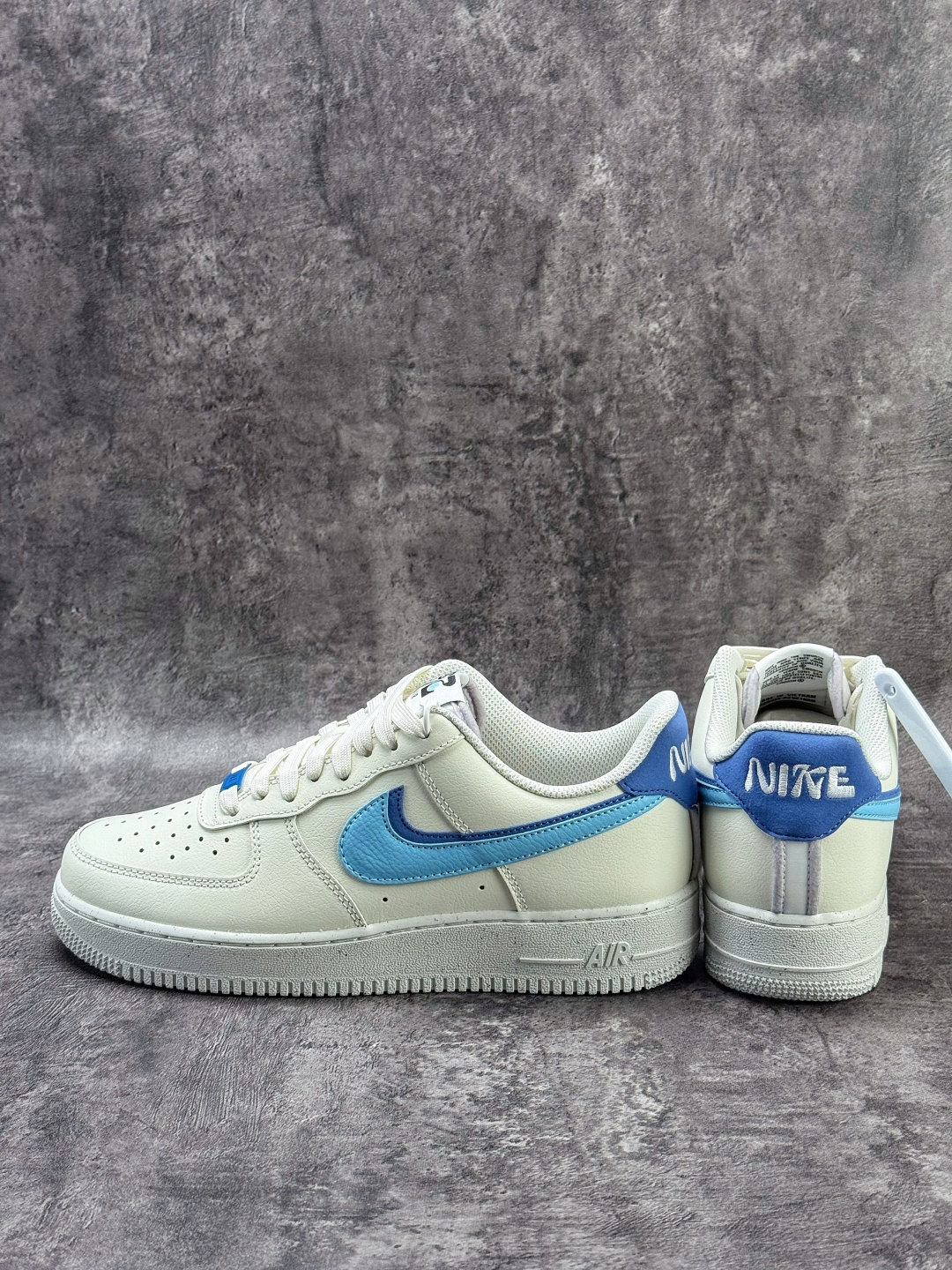 160 Nike Air Force 1 Low 07 白蓝双勾 DO9786-100-Chinese UA Cheap High Quatity Brand Clothes Bags handbags Sneakers wholesale wholesaler seller from China Factory suppliers Fashion Clothing Shoes best Quality Beautiful Price 160 Nike Air Force 1 Low 07 白蓝双勾 DO9786-100