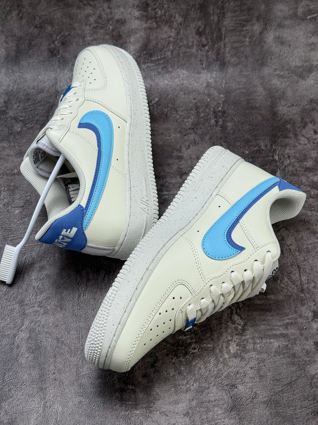 160 Nike Air Force 1 Low 07 白蓝双勾 DO9786-100-Chinese UA Cheap High Quatity Brand Clothes Bags handbags Sneakers wholesale wholesaler seller from China Factory suppliers Fashion Clothing Shoes best Quality Beautiful Price 160 Nike Air Force 1 Low 07 白蓝双勾 DO9786-100