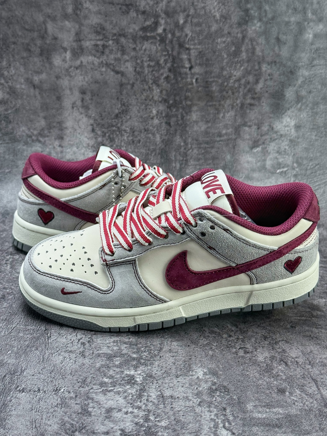 230 Nike SB Dunk Low 天若有情 灰白小勾 SG6688-009-Chinese UA Cheap High Quatity Brand Clothes Bags handbags Sneakers wholesale wholesaler seller from China Factory suppliers Fashion Clothing Shoes best Quality Beautiful Price 230 Nike SB Dunk Low 天若有情 灰白小勾 SG6688-009