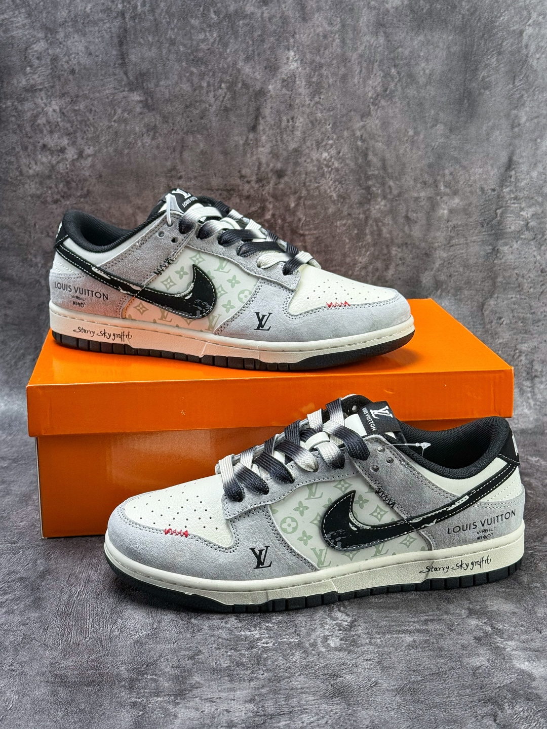 220 Nike SB Dunk Low x Louis Vuitton 灰白黑 YX5066-408-Chinese UA Cheap High Quatity Brand Clothes Bags handbags Sneakers wholesale wholesaler seller from China Factory suppliers Fashion Clothing Shoes best Quality Beautiful Price 220 Nike SB Dunk Low x Louis Vuitton 灰白黑 YX5066-408