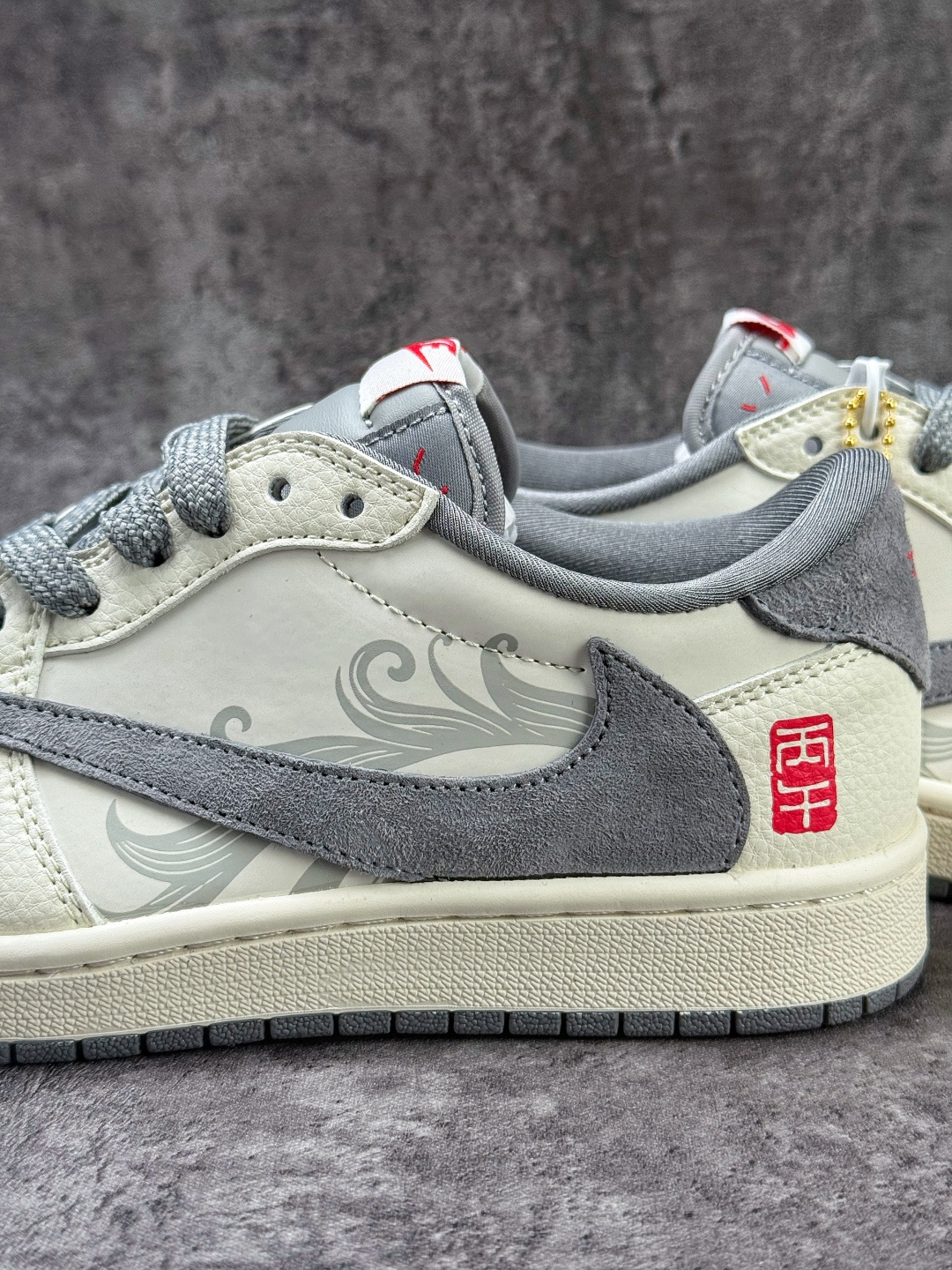 220 Travis Scott x Nike Air Jordan 1 Low 马年限定 Air Jordan 1 Low 反转白灰倒钩 纯原版本 XT6998-116-Chinese UA Cheap High Quatity Brand Clothes Bags handbags Sneakers wholesale wholesaler seller from China Factory suppliers Fashion Clothing Shoes best Quality Beautiful Price 220 Travis Scott x Nike Air Jordan 1 Low 马年限定 Air Jordan 1 Low 反转白灰倒钩 纯原版本 XT6998-116