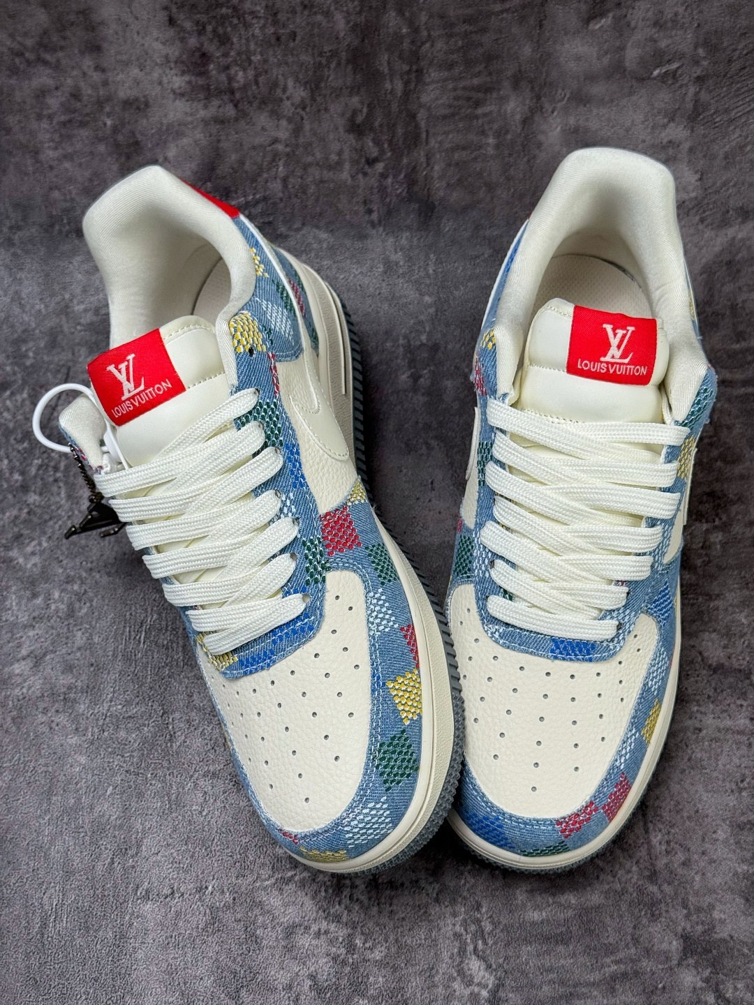 210 Nike Air Force 1 Low 07 x Louis Vuitton 蓝白格子 DN1688-813-Chinese UA Cheap High Quatity Brand Clothes Bags handbags Sneakers wholesale wholesaler seller from China Factory suppliers Fashion Clothing Shoes best Quality Beautiful Price 210 Nike Air Force 1 Low 07 x Louis Vuitton 蓝白格子 DN1688-813