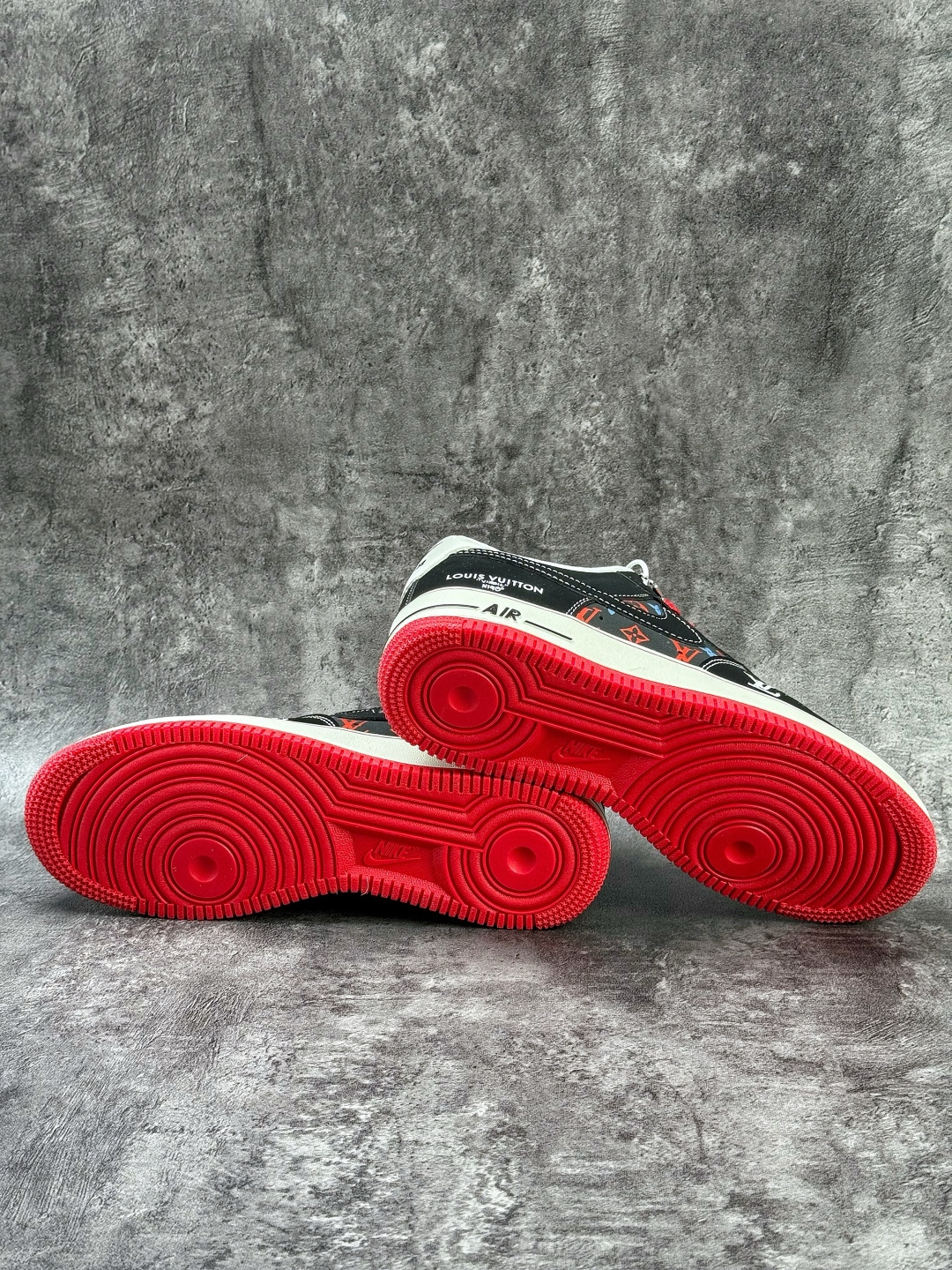 210 Nike Air Force 1 Low 07 x Louis Vuitton 黑红 FN4932-002-Chinese UA Cheap High Quatity Brand Clothes Bags handbags Sneakers wholesale wholesaler seller from China Factory suppliers Fashion Clothing Shoes best Quality Beautiful Price 210 Nike Air Force 1 Low 07 x Louis Vuitton 黑红 FN4932-002