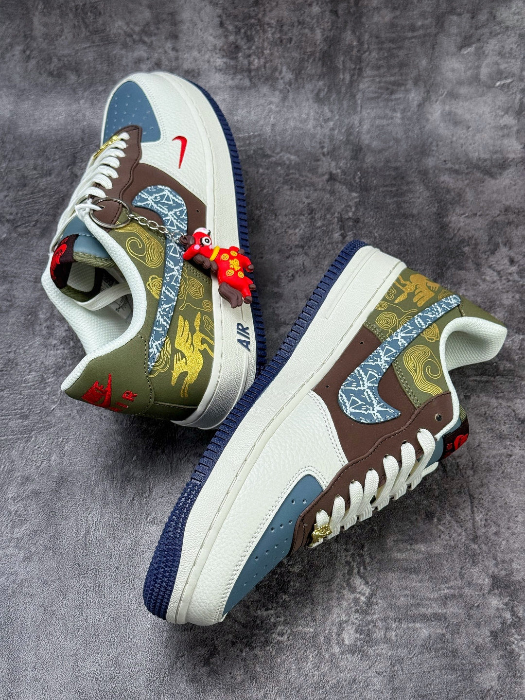 210 Nike Air Force 1 Low 07 马年限定 白蓝棕小勾 NH0601-536-Chinese UA Cheap High Quatity Brand Clothes Bags handbags Sneakers wholesale wholesaler seller from China Factory suppliers Fashion Clothing Shoes best Quality Beautiful Price 210 Nike Air Force 1 Low 07 马年限定 白蓝棕小勾 NH0601-536