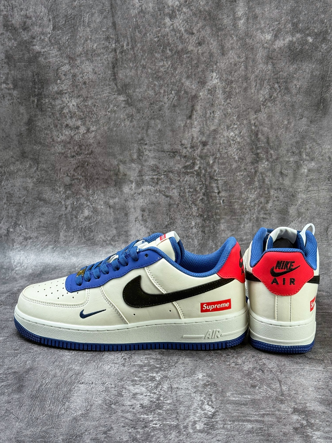 210 Nike Air Force 1 Low 07 x Superme 白黑蓝小勾 CZ2959-100-Chinese UA Cheap High Quatity Brand Clothes Bags handbags Sneakers wholesale wholesaler seller from China Factory suppliers Fashion Clothing Shoes best Quality Beautiful Price 210 Nike Air Force 1 Low 07 x Superme 白黑蓝小勾 CZ2959-100