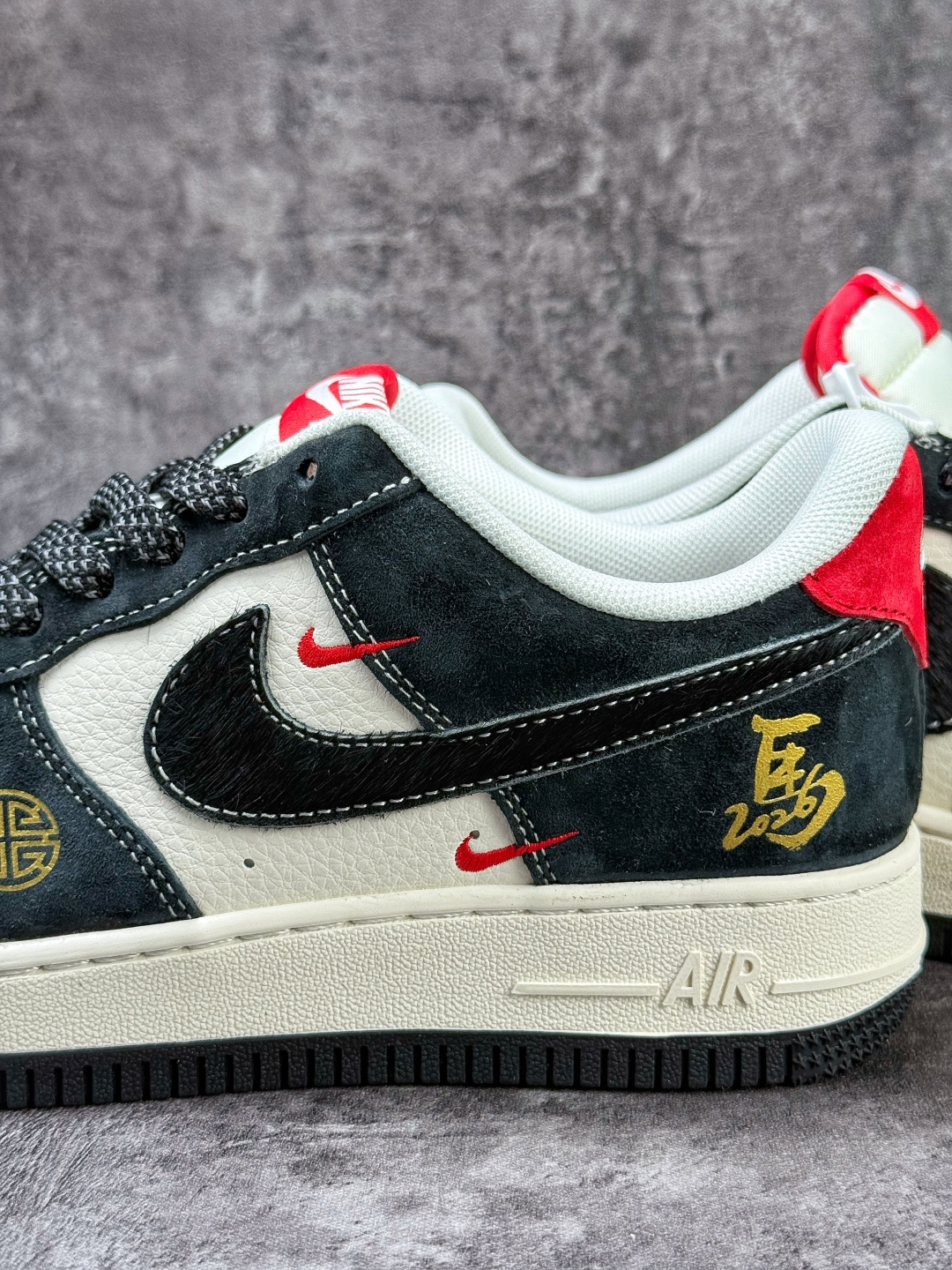 210 Nike Air Force 1 Low 07 马年限定 黑白双小勾满天星 HT5088-630-Chinese UA Cheap High Quatity Brand Clothes Bags handbags Sneakers wholesale wholesaler seller from China Factory suppliers Fashion Clothing Shoes best Quality Beautiful Price 210 Nike Air Force 1 Low 07 马年限定 黑白双小勾满天星 HT5088-630