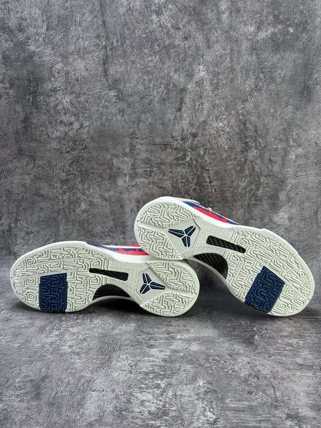 320 NIKE Kobe V PROTRO 科比4代 马年限定 CNY新年款 CD4991-860