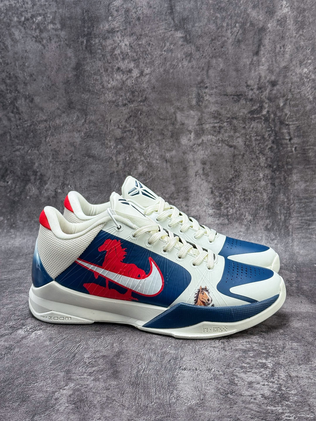 320 NIKE Kobe V PROTRO 科比4代 马年限定 CNY新年款 CD4991-860
