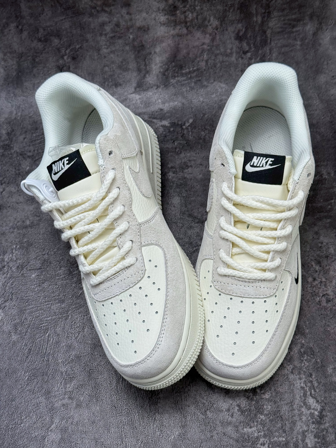 210 Nike Air Force 1 Low 07 灰白三小勾 CS5288-083-Chinese UA Cheap High Quatity Brand Clothes Bags handbags Sneakers wholesale wholesaler seller from China Factory suppliers Fashion Clothing Shoes best Quality Beautiful Price 210 Nike Air Force 1 Low 07 灰白三小勾 CS5288-083