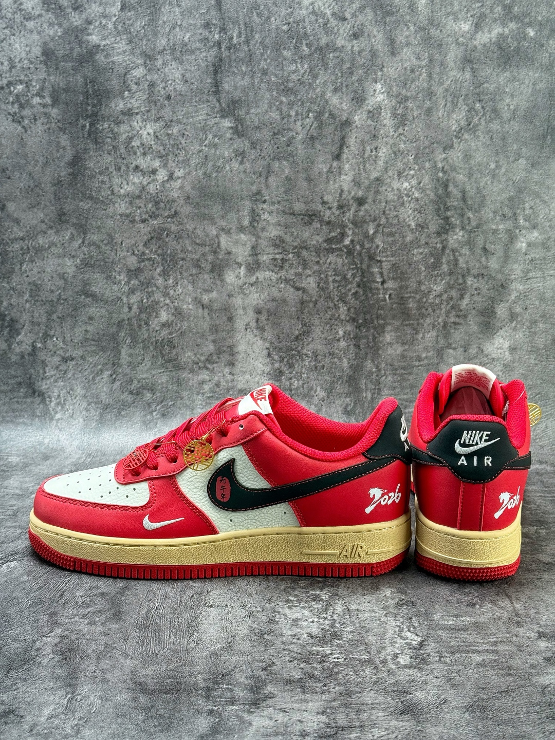 210 Nike Air Force 1 Low 07 马年限定 红白黑小勾 KG6699-F19